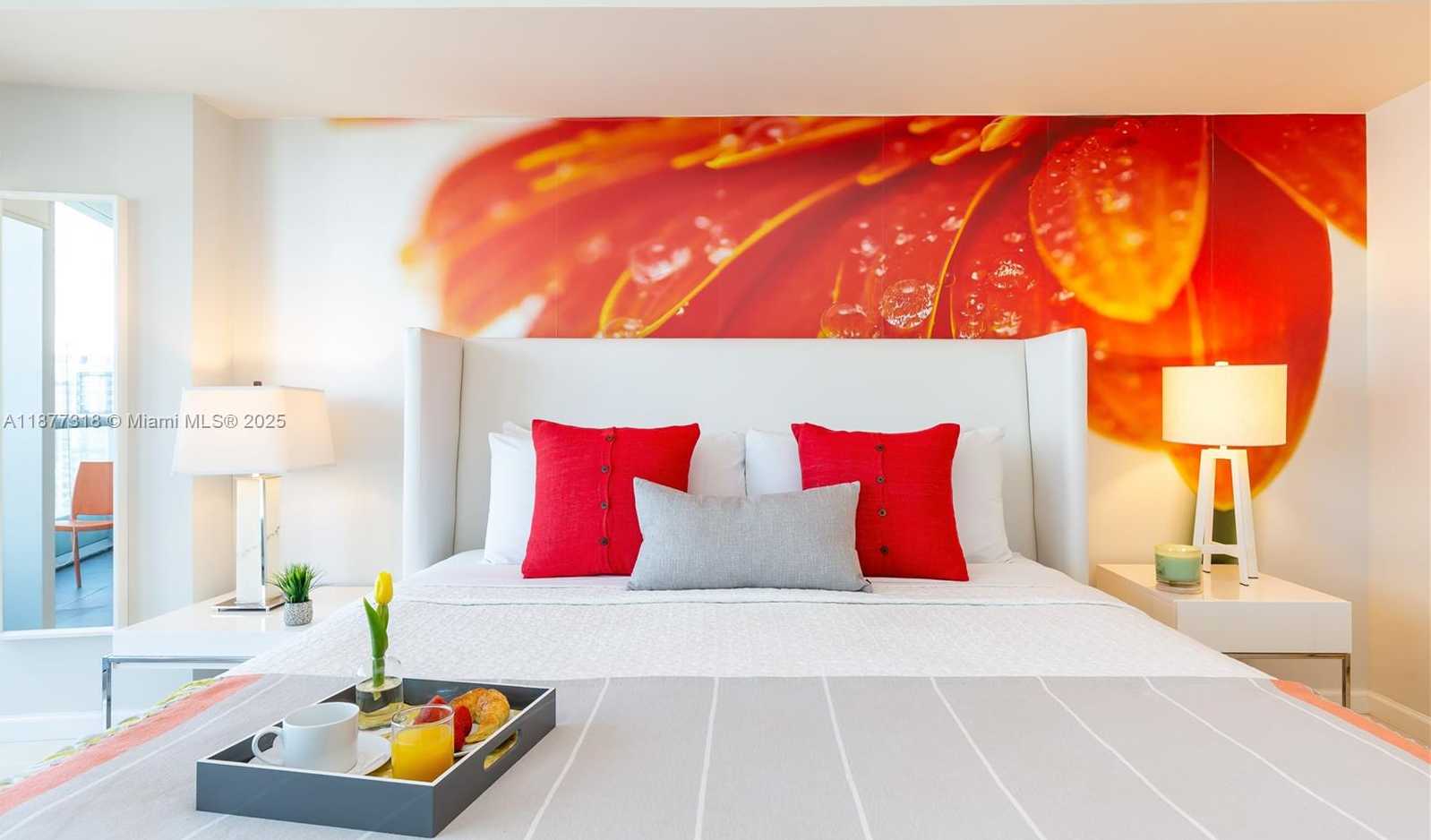 Small Image of 485 BRICKELL AVE #4101, Miami Number 7