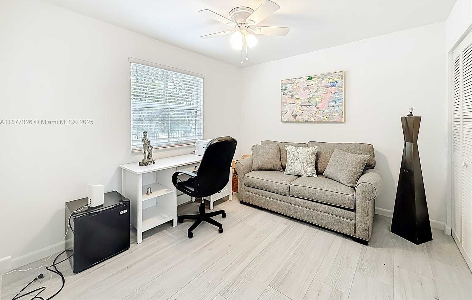Small Image of 7110 SOUTH WEST 54TH ST, Miami Number 13