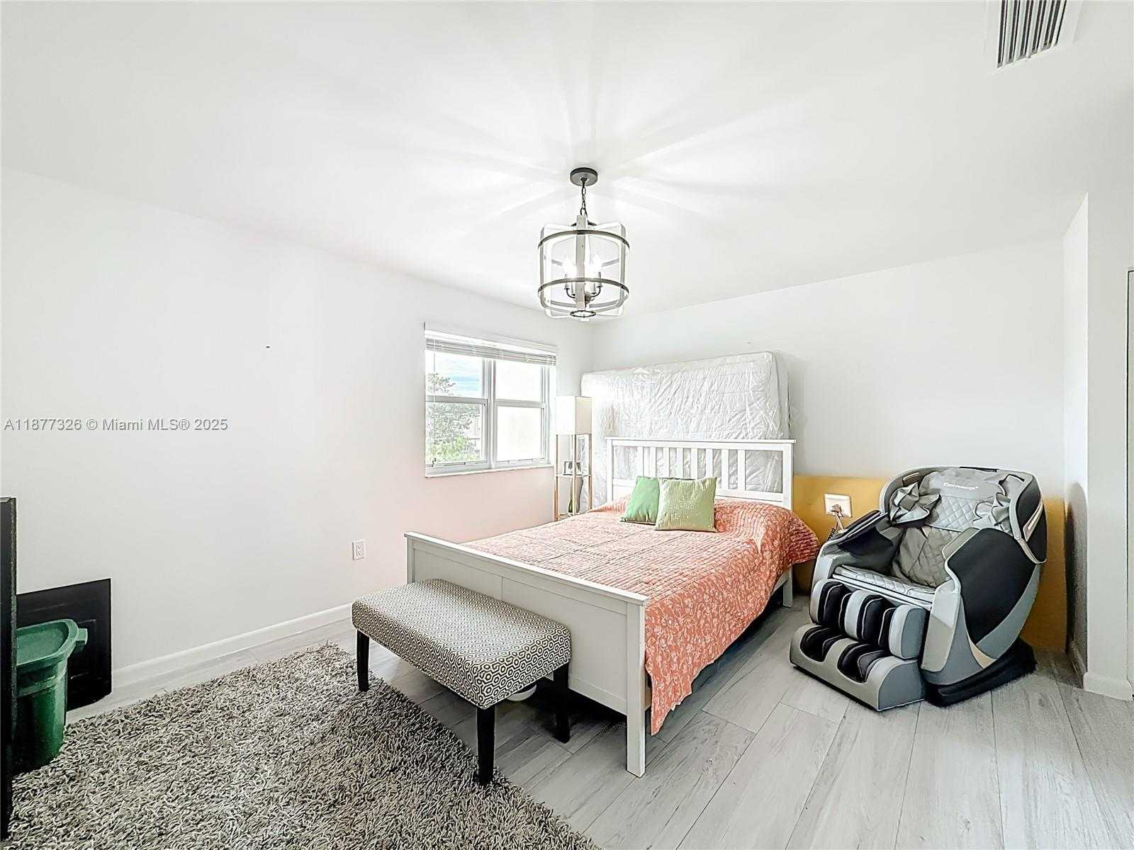 Small Image of 7110 SOUTH WEST 54TH ST, Miami Number 23