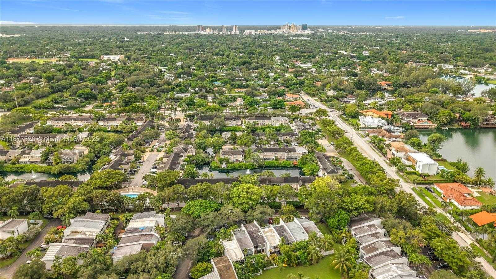 Small Image of 7110 SOUTH WEST 54TH ST, Miami Number 39