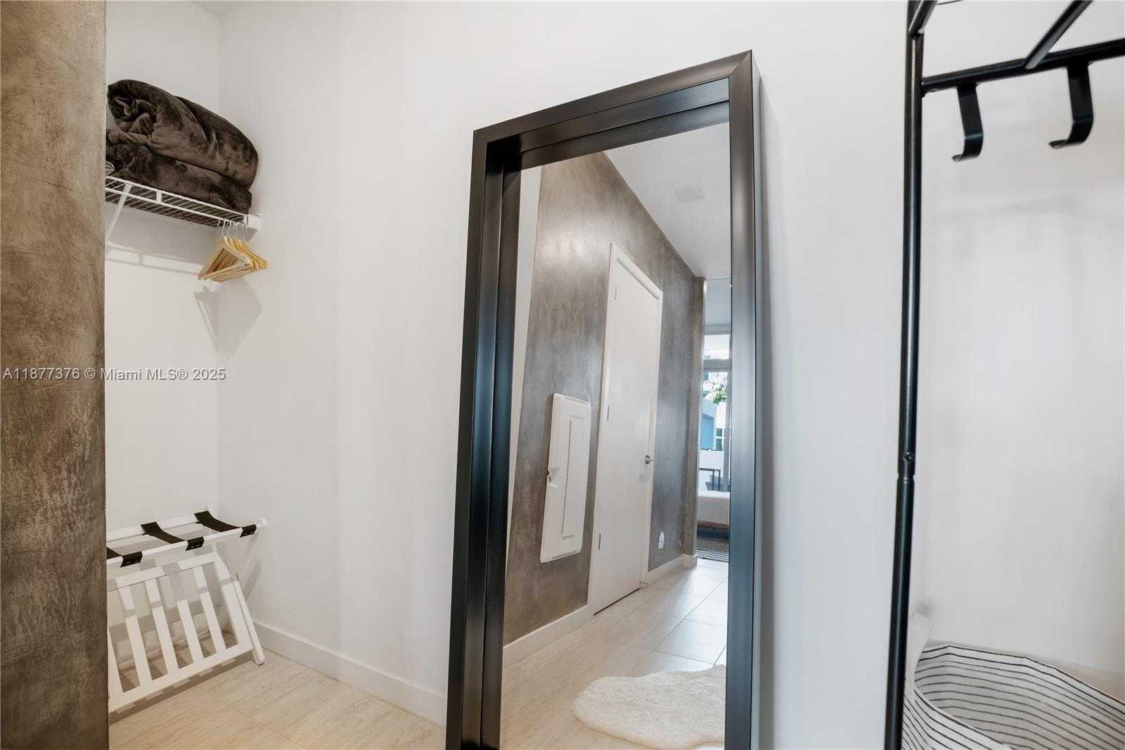 Small Image of 3900 BISCAYNE BLVD #S-616, Miami Number 10