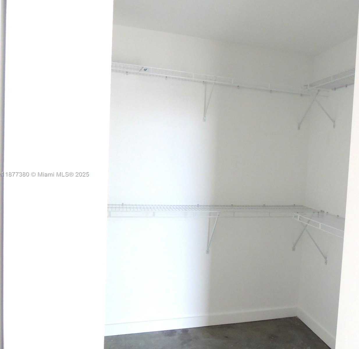 Small Image of 151 SOUTH EAST 1ST ST #3301, Miami Number 10