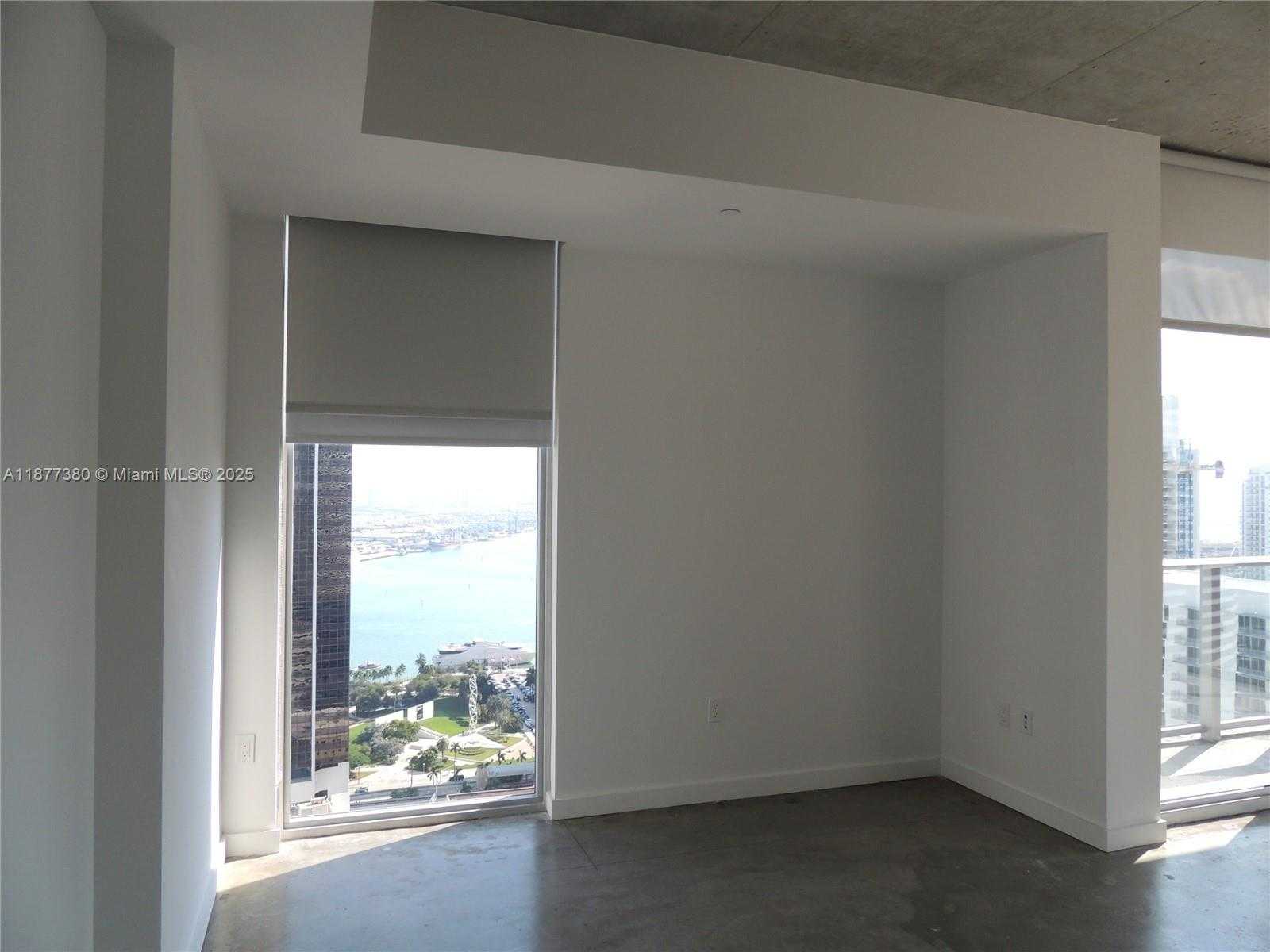 Small Image of 151 SOUTH EAST 1ST ST #3301, Miami Number 14