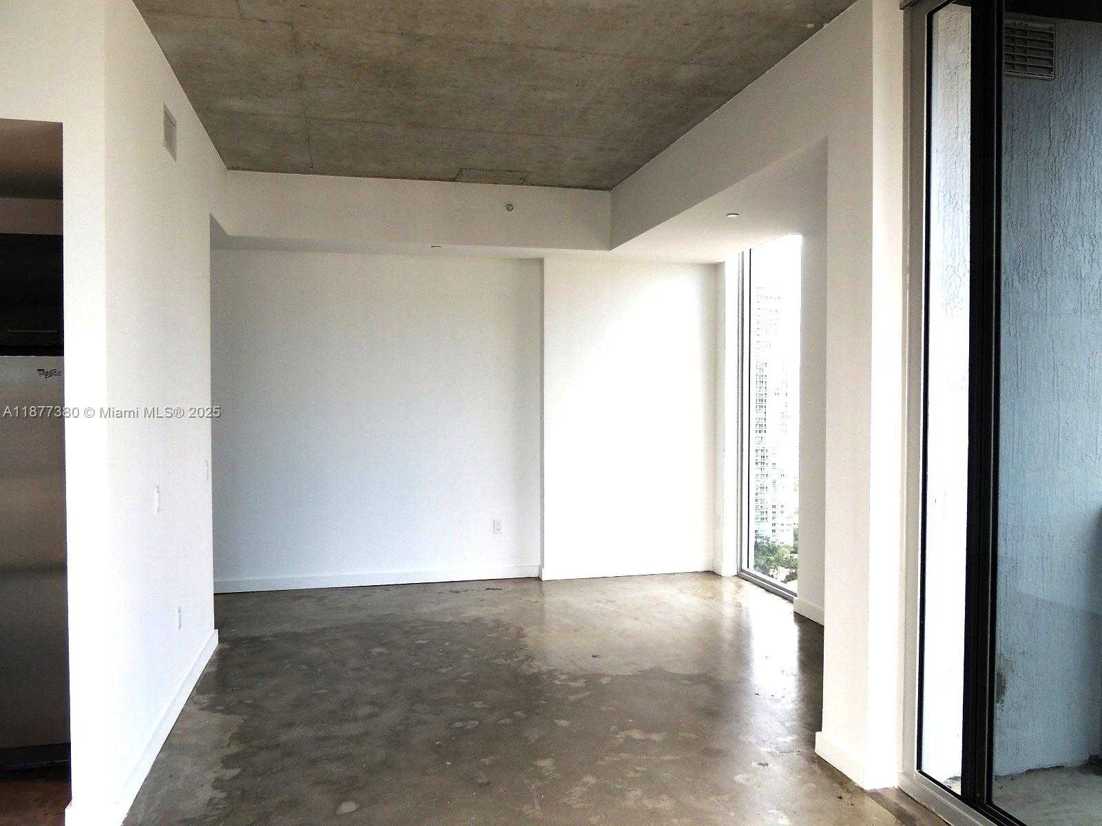 Small Image of 151 SOUTH EAST 1ST ST #3301, Miami Number 15