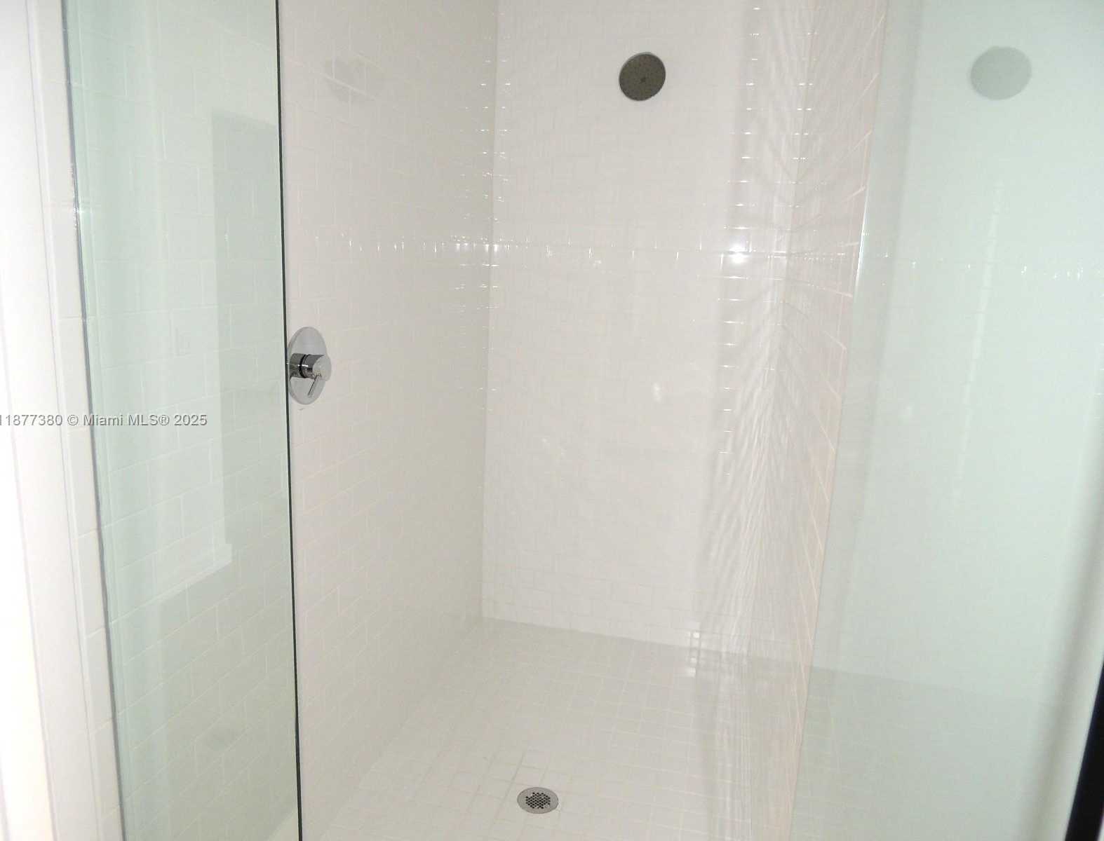 Small Image of 151 SOUTH EAST 1ST ST #3301, Miami Number 19