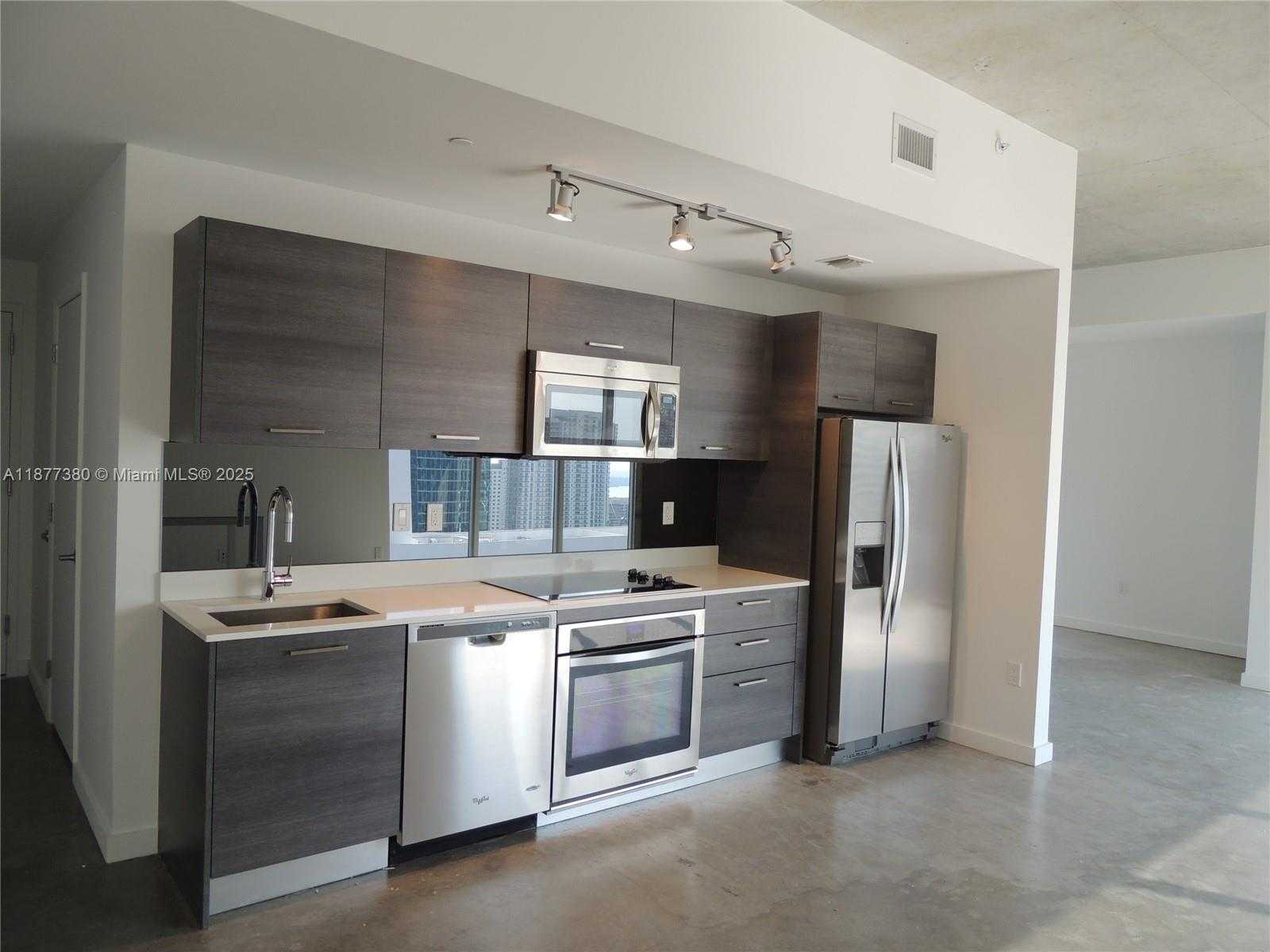 Small Image of 151 SOUTH EAST 1ST ST #3301, Miami Number 3