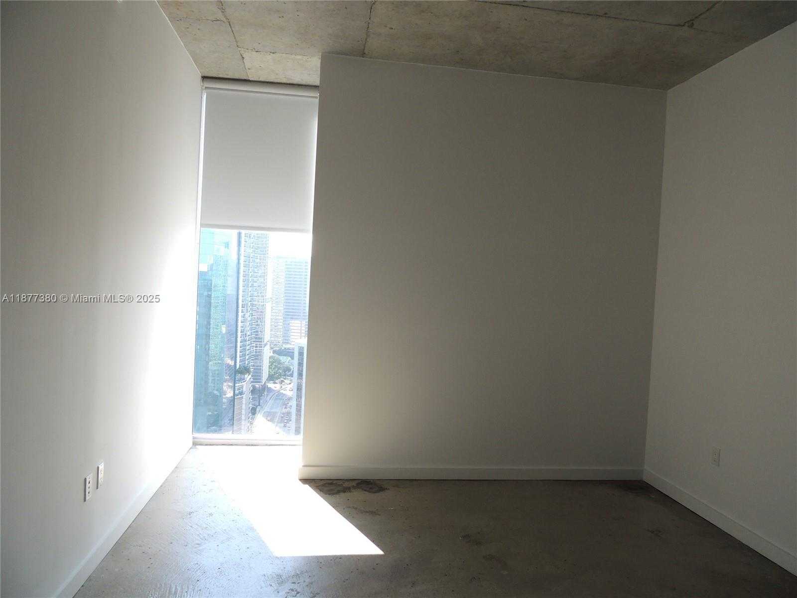 Small Image of 151 SOUTH EAST 1ST ST #3301, Miami Number 9