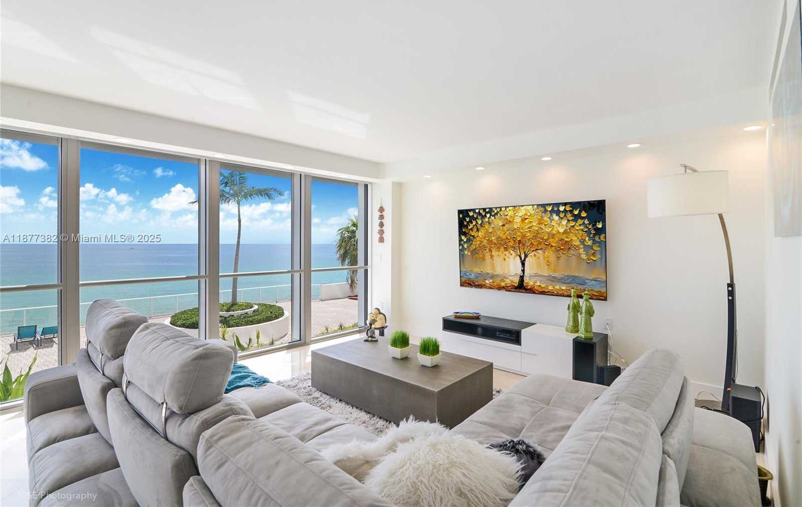 Small Image of 16445 COLLINS AVE #526, Sunny Isles Beach Number 2