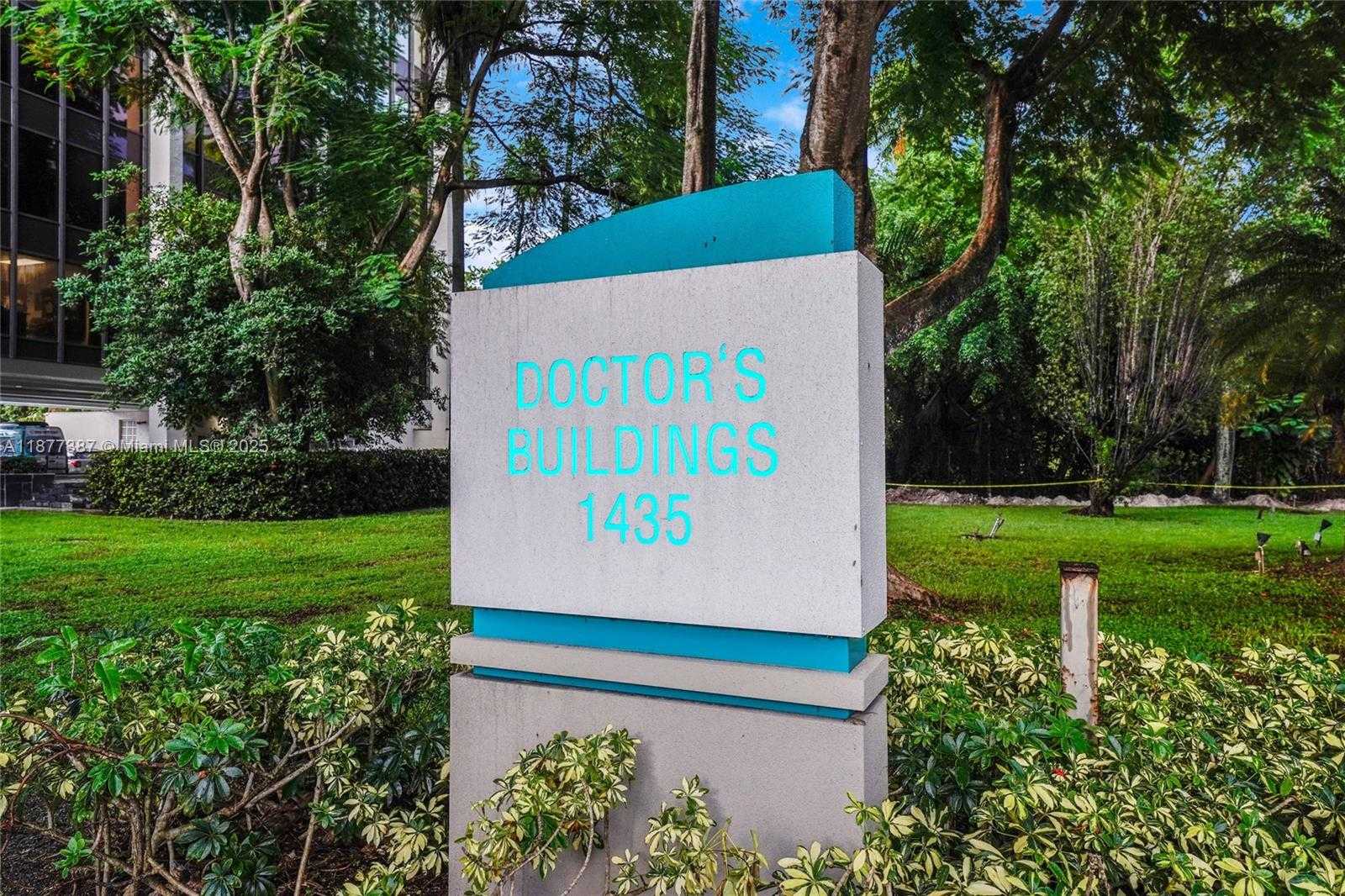 Small Image of 1255 WEST 49TH PL #H202, Hialeah Number 23