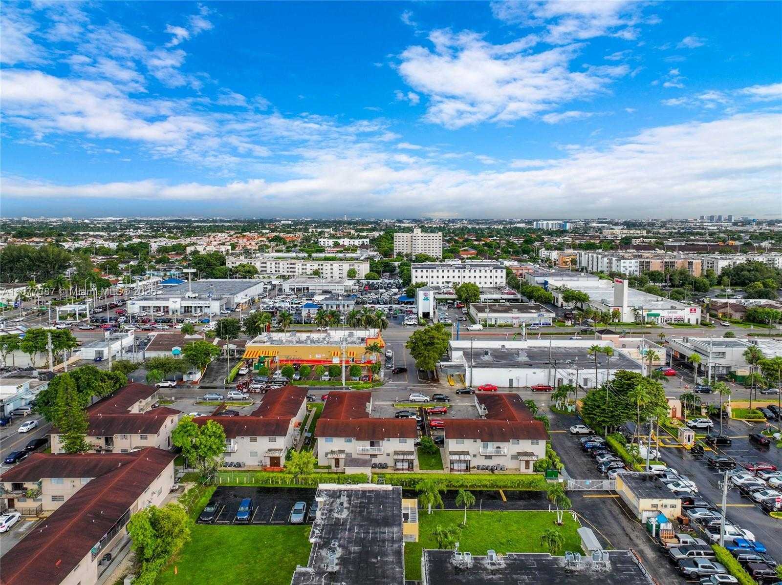 Small Image of 1255 WEST 49TH PL #H202, Hialeah Number 30