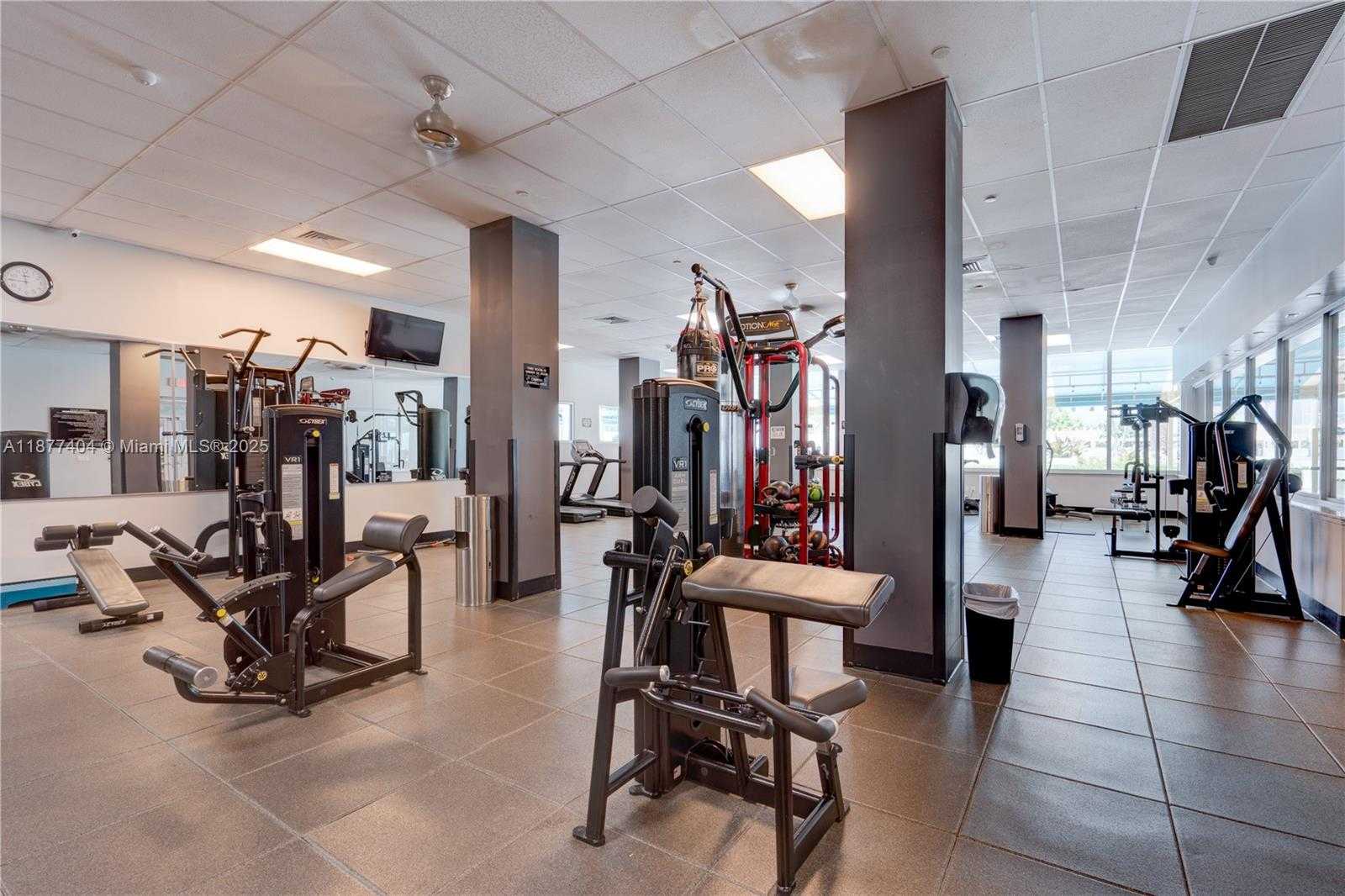 Small Image of 2501 SOUTH OCEAN DR #322, Hollywood Number 29