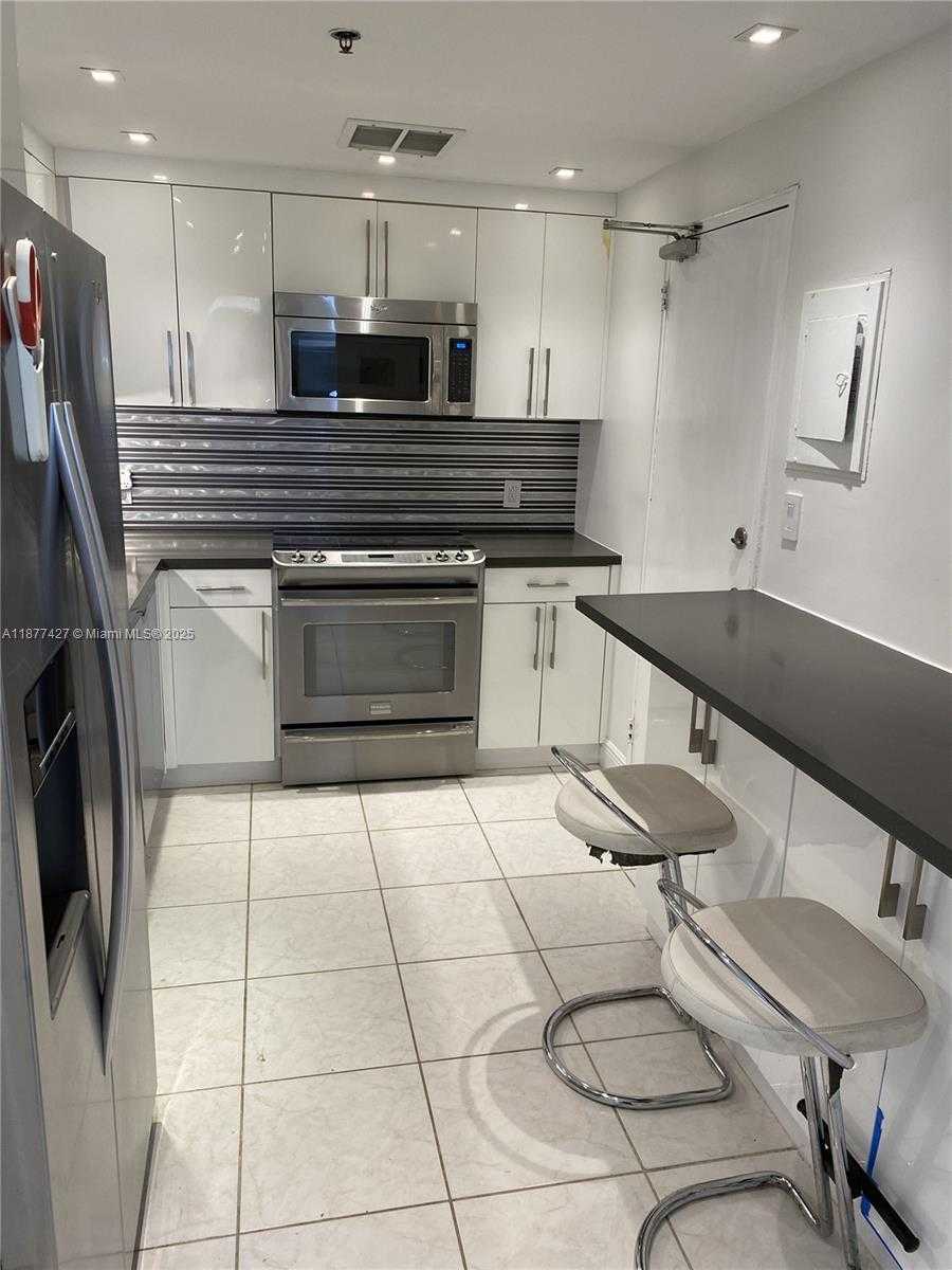 Small Image of 10185 COLLINS AVE #319, Bal Harbour Number 10