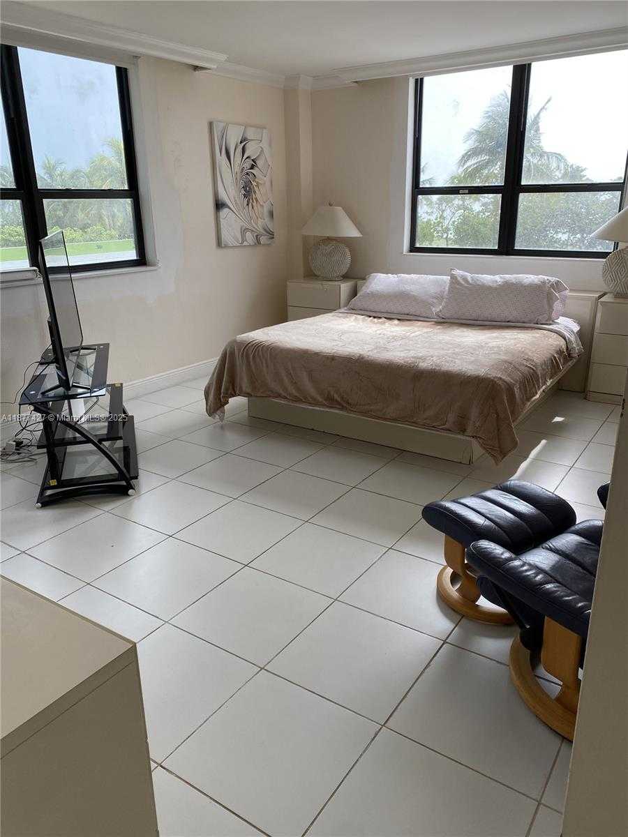 Small Image of 10185 COLLINS AVE #319, Bal Harbour Number 14