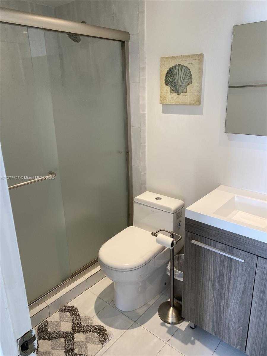 Small Image of 10185 COLLINS AVE #319, Bal Harbour Number 19