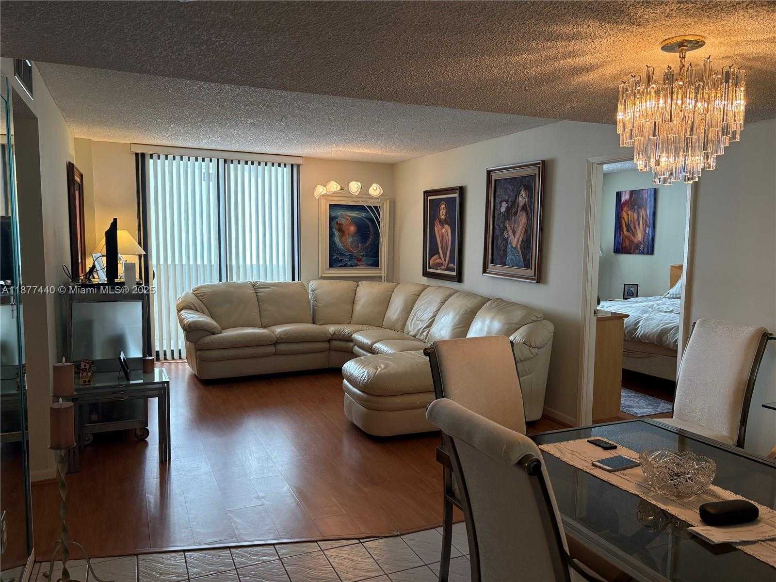 Small Image of 1621 COLLINS AVE #705, Miami Beach Number 17