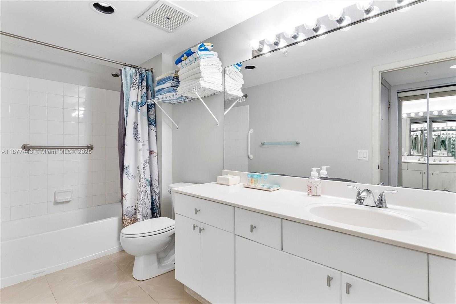 Small Image of 17375 COLLINS AVE #1507, Sunny Isles Beach Number 11