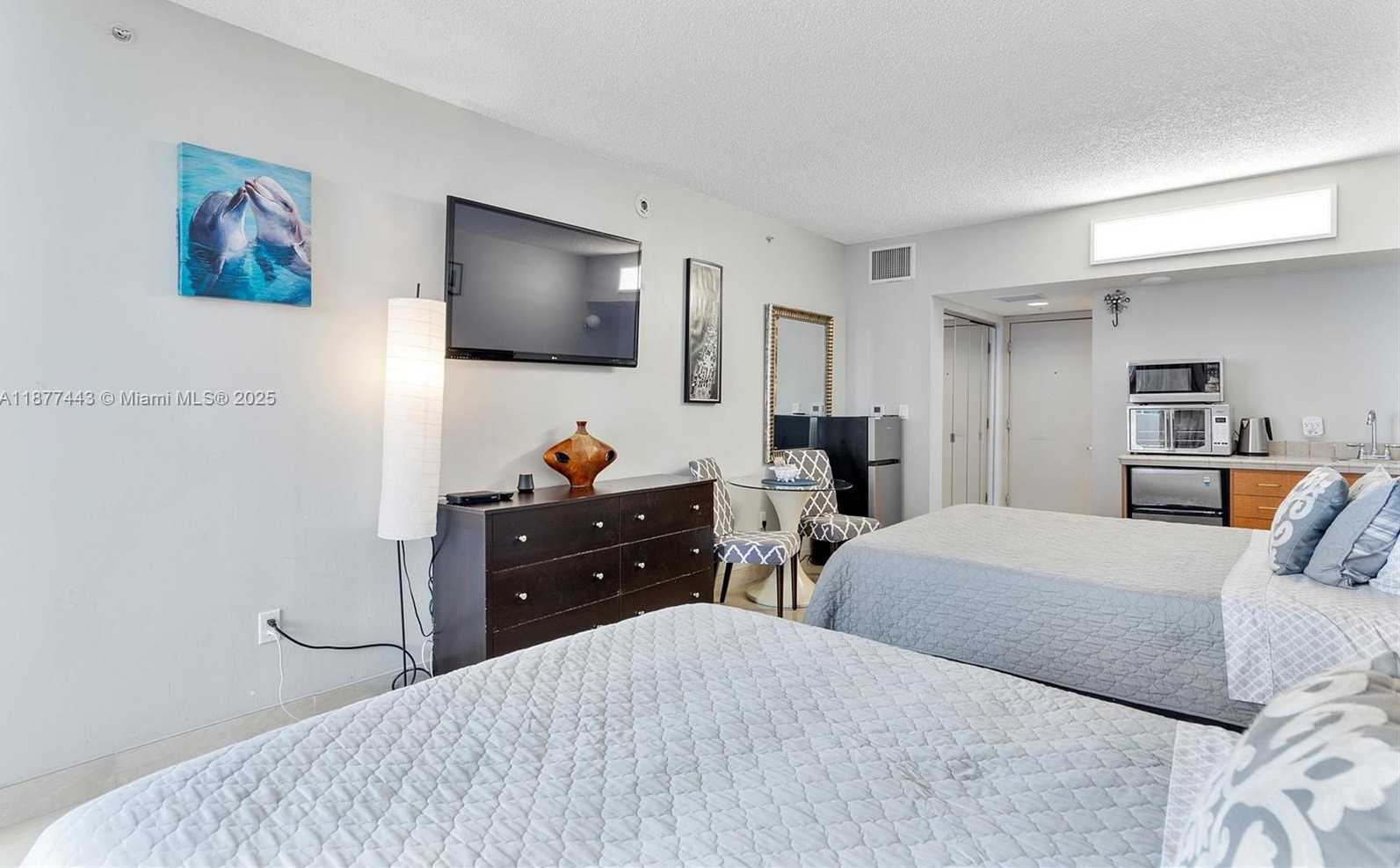 Small Image of 17375 COLLINS AVE #1507, Sunny Isles Beach Number 6