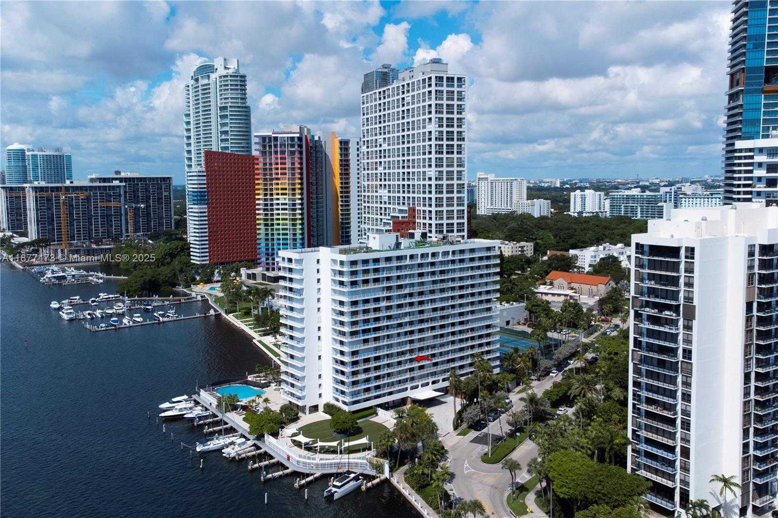 Small Image of 200 SOUTH EAST 15TH RD #6F, Miami Number 3