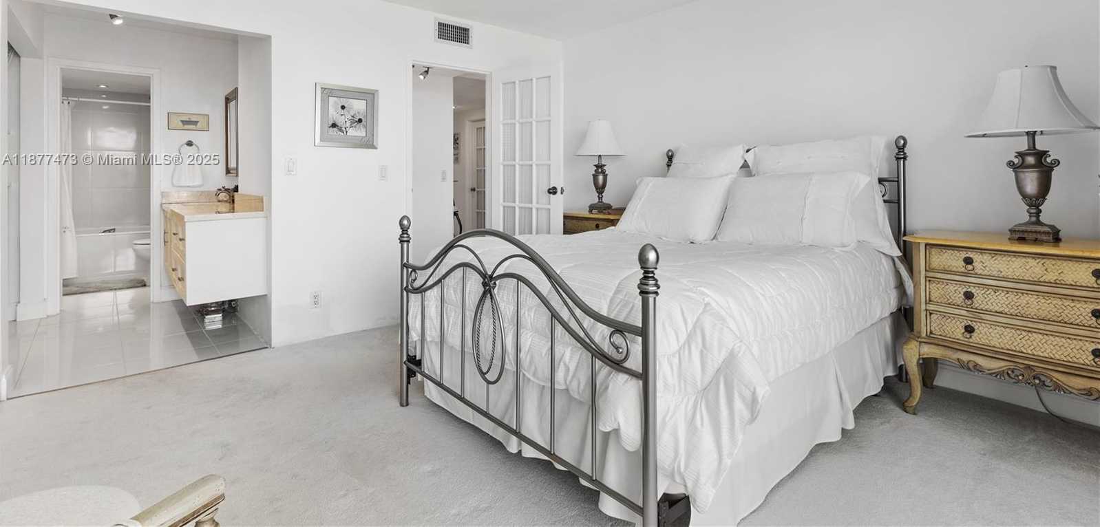 Small Image of 200 SOUTH EAST 15TH RD #6F, Miami Number 31