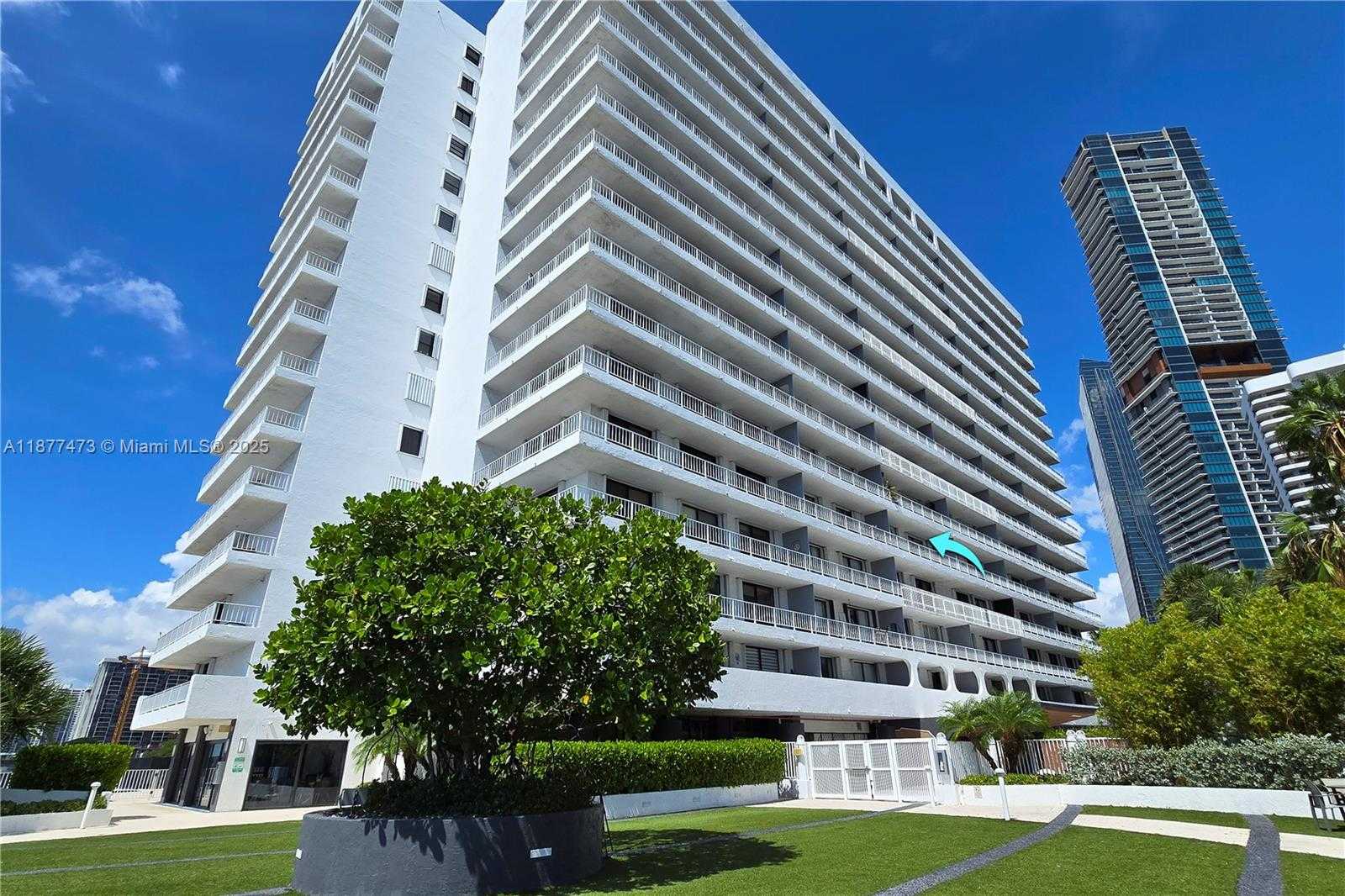 Small Image of 200 SOUTH EAST 15TH RD #6F, Miami Number 7