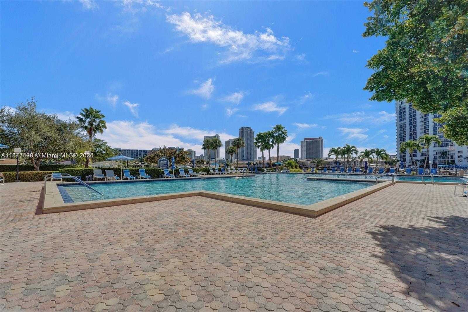 Small Image of 500 THREE ISLANDS BLVD #320, Hallandale Beach Number 24
