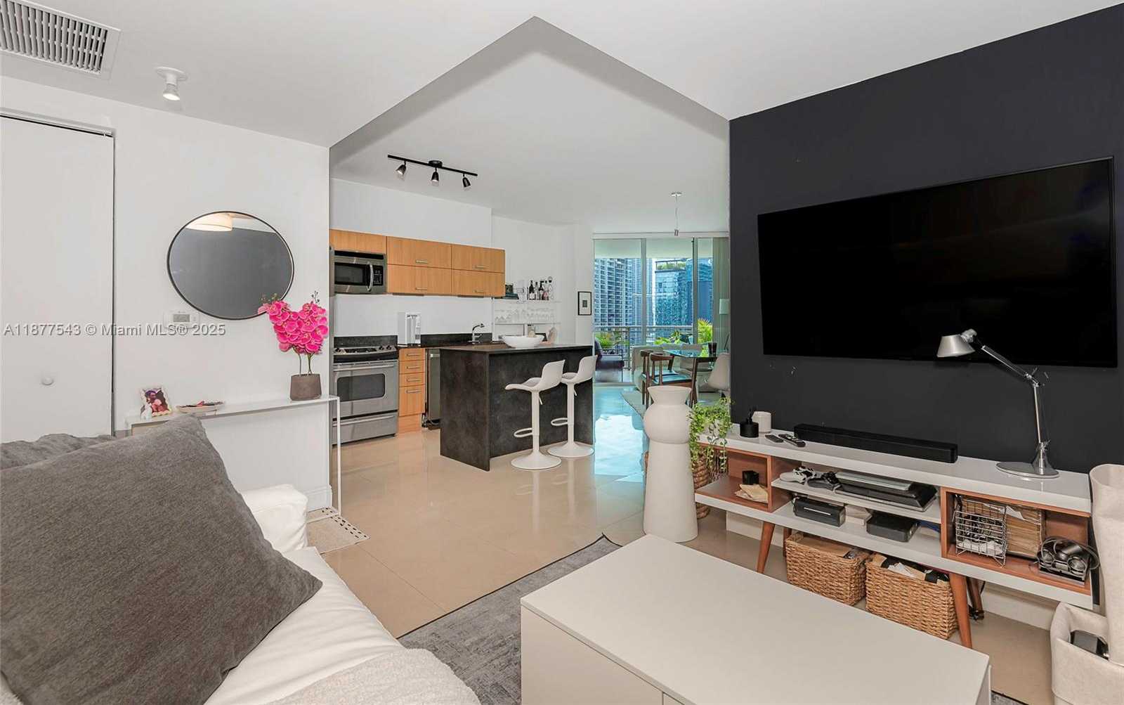 Small Image of 350 SOUTH MIAMI AVE #3508, Miami Number 7