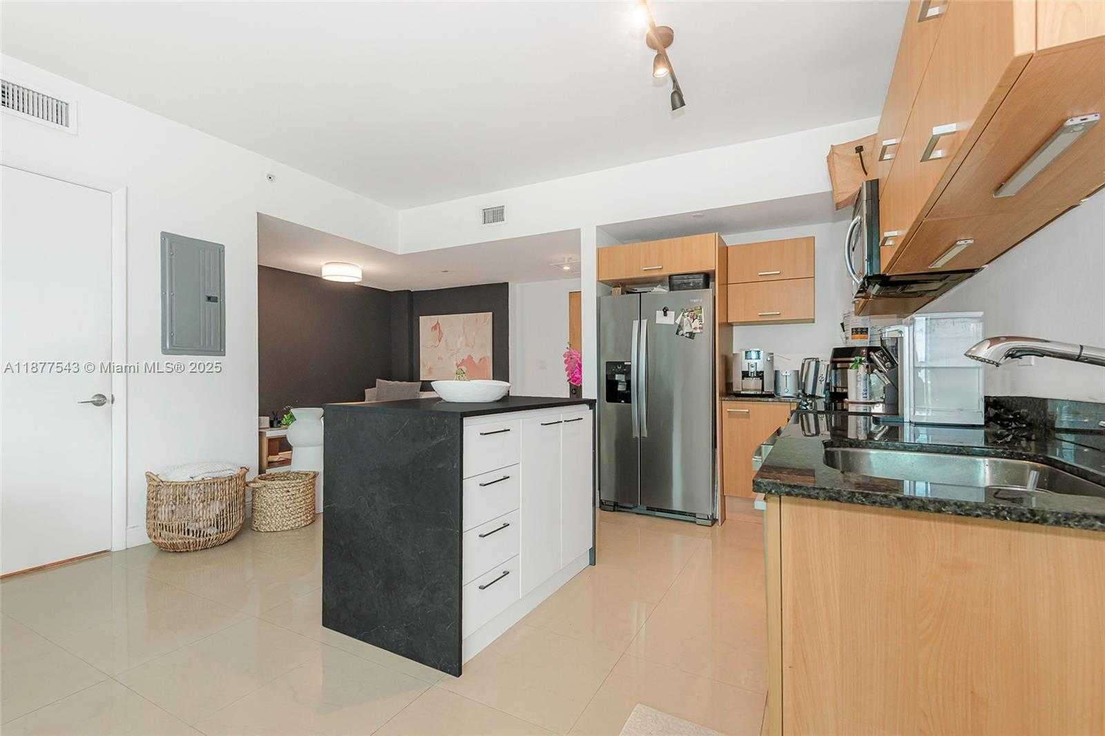 Small Image of 350 SOUTH MIAMI AVE #3508, Miami Number 9