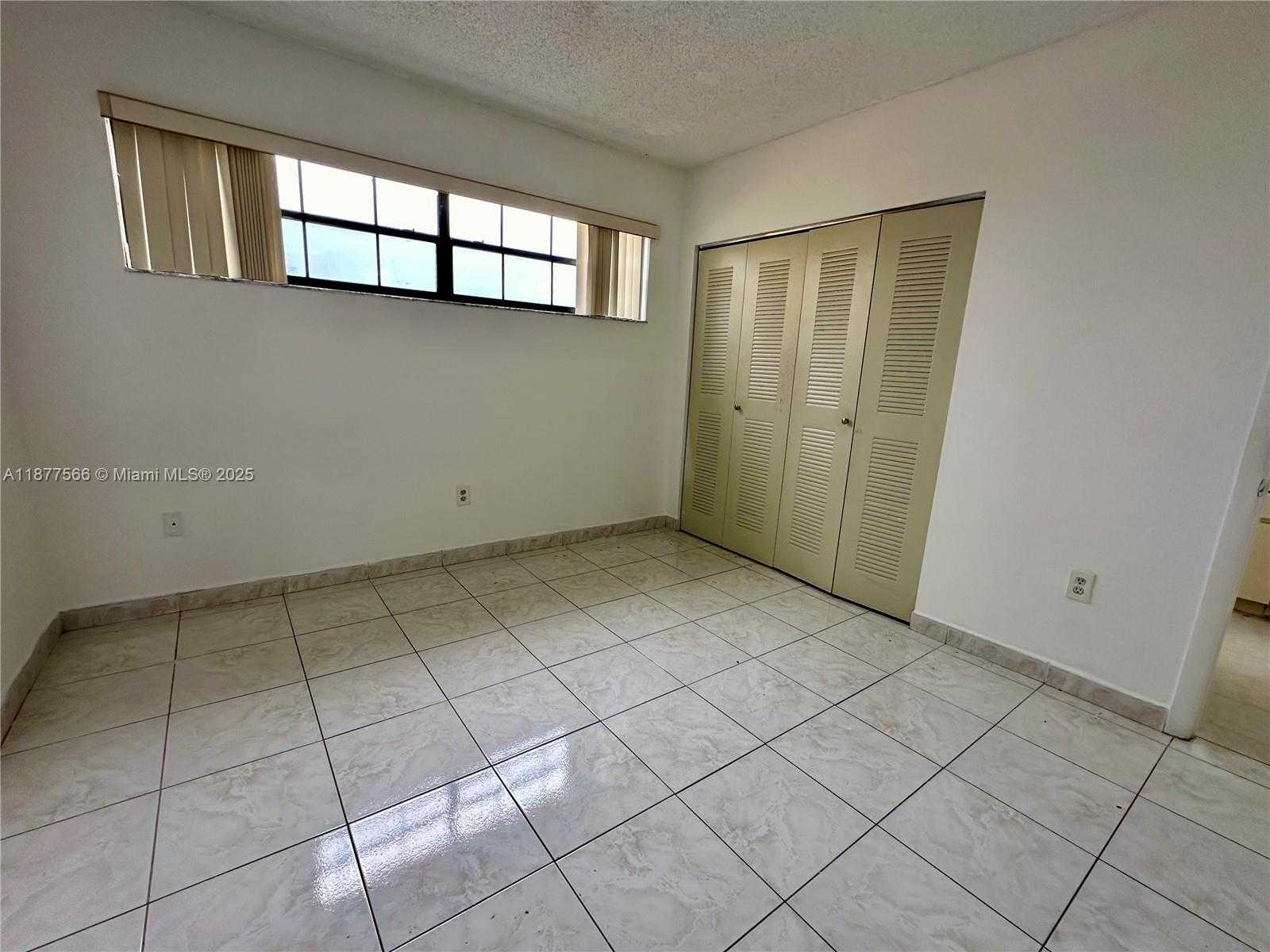 Small Image of 2582 WEST 56TH ST #201, Hialeah Number 13