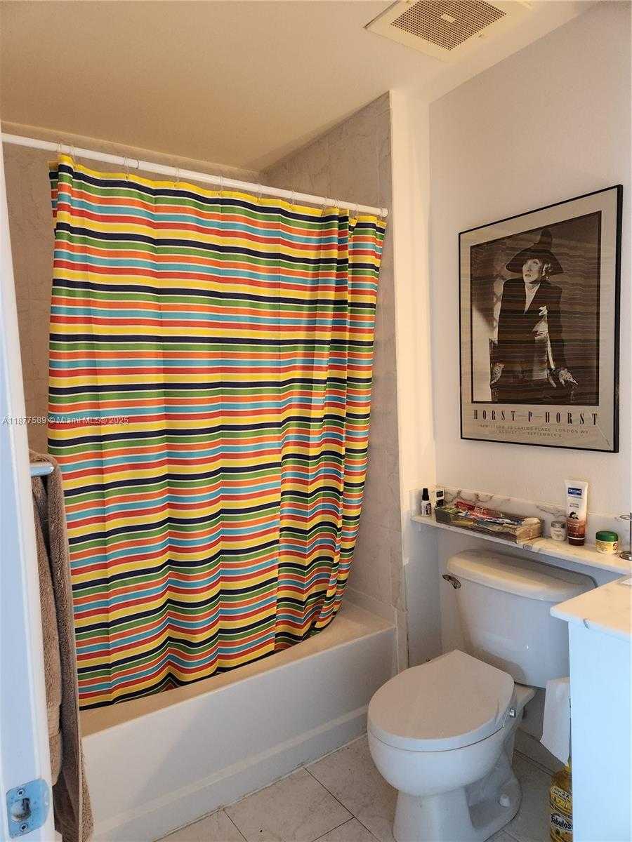 Small Image of 234 NORTH EAST 3RD ST #1104, Miami Number 24