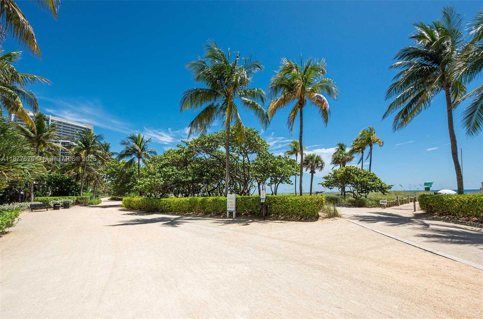 Small Image of 10205 COLLINS AVE #807, Bal Harbour Number 40