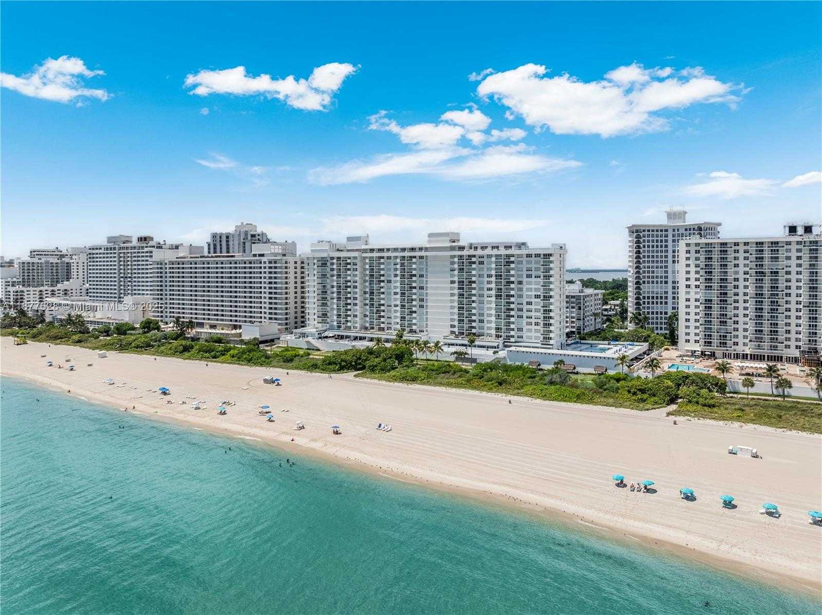 Small Image of 5601 COLLINS AVE #1011, Miami Beach Number 28