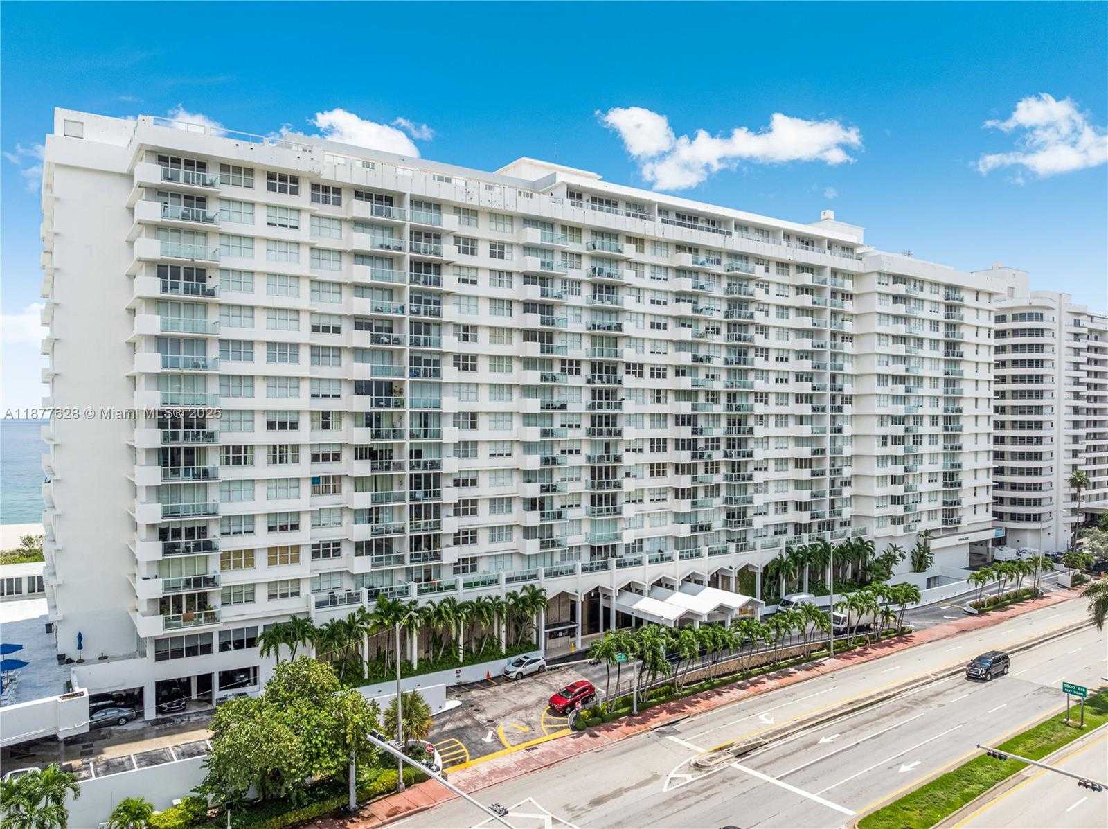Small Image of 5601 COLLINS AVE #1011, Miami Beach Number 29