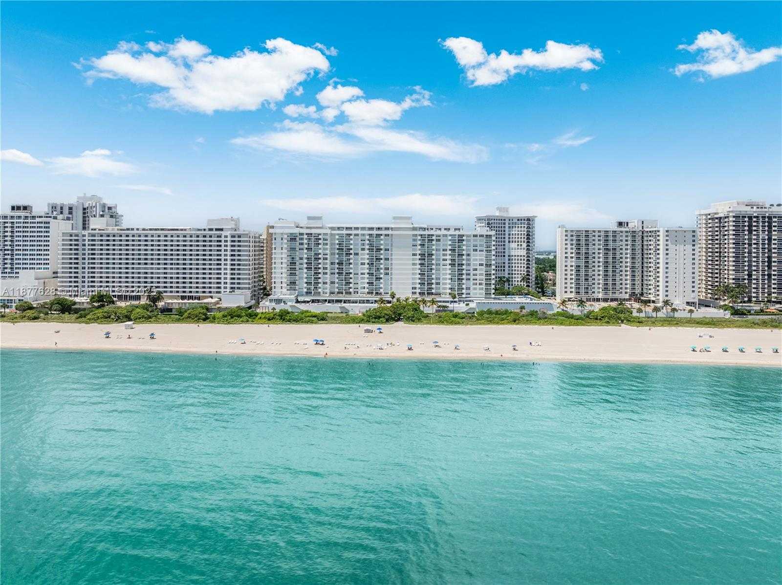 Small Image of 5601 COLLINS AVE #1011, Miami Beach Number 32