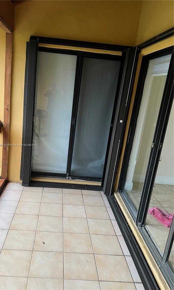 Small Image of 8875 FONTAINEBLEAU BLVD #203, Miami Number 19