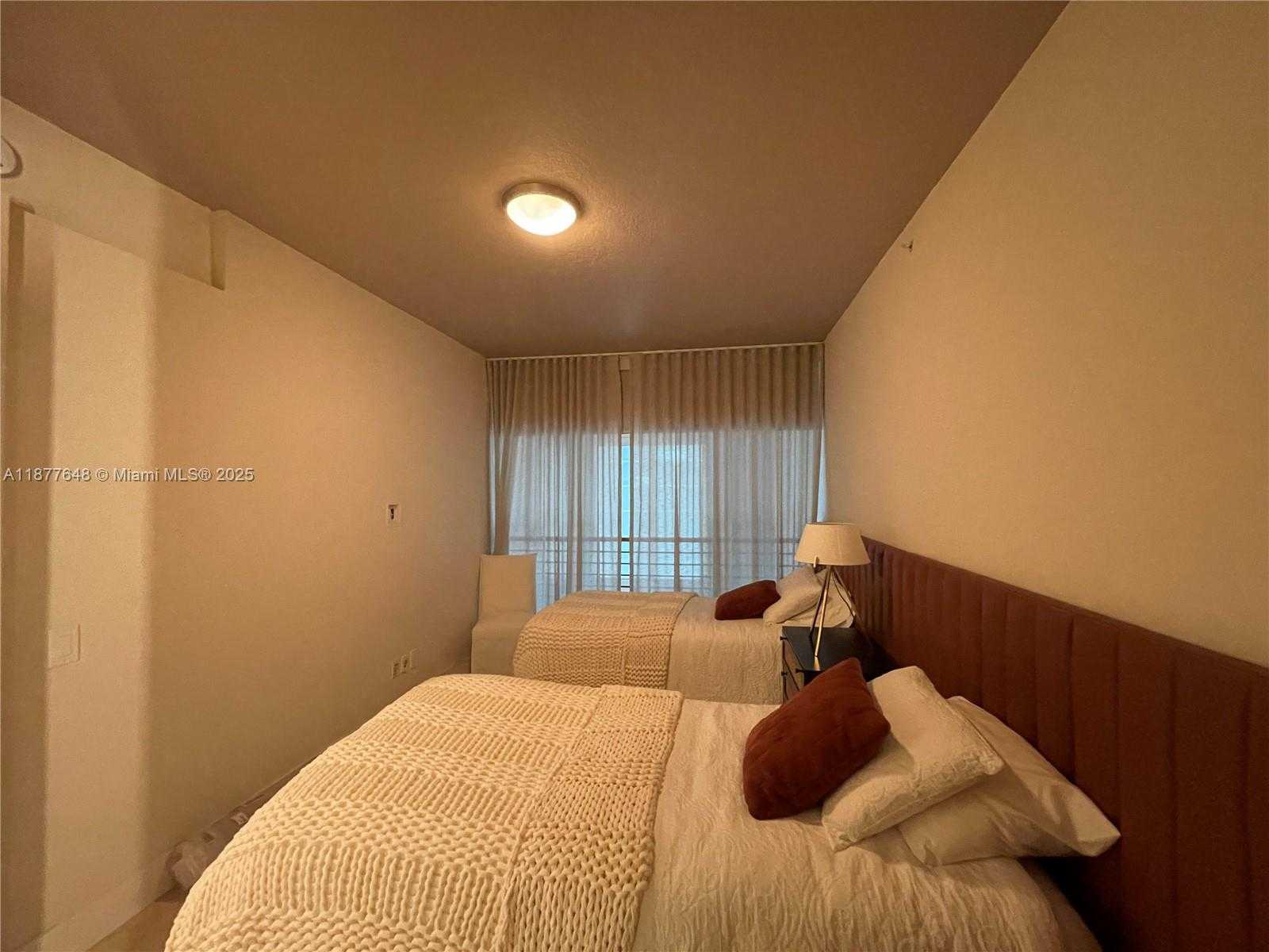 Small Image of 60 SOUTH WEST 13TH ST #3402, Miami Number 10