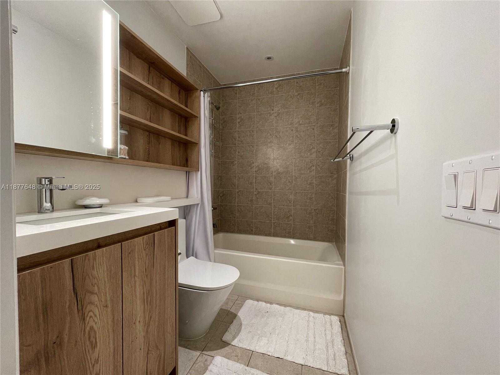Small Image of 60 SOUTH WEST 13TH ST #3402, Miami Number 11
