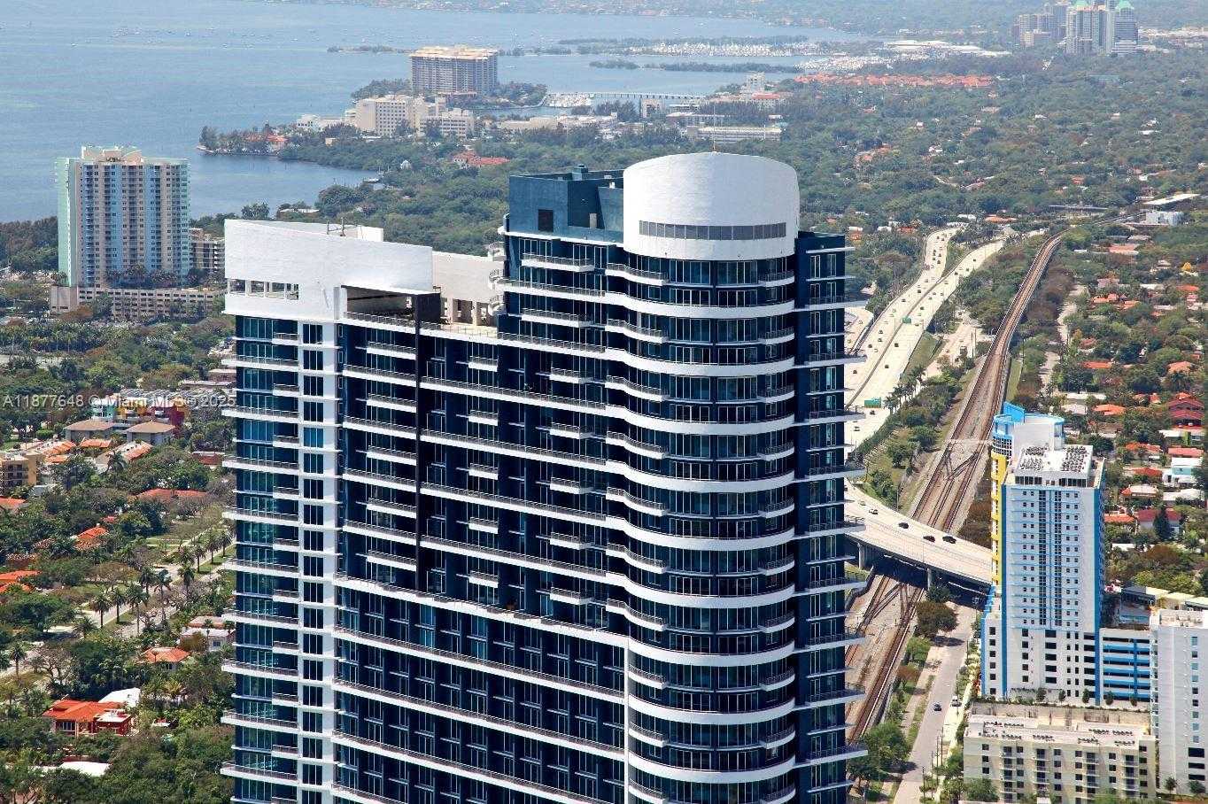 Small Image of 60 SOUTH WEST 13TH ST #3402, Miami Number 18