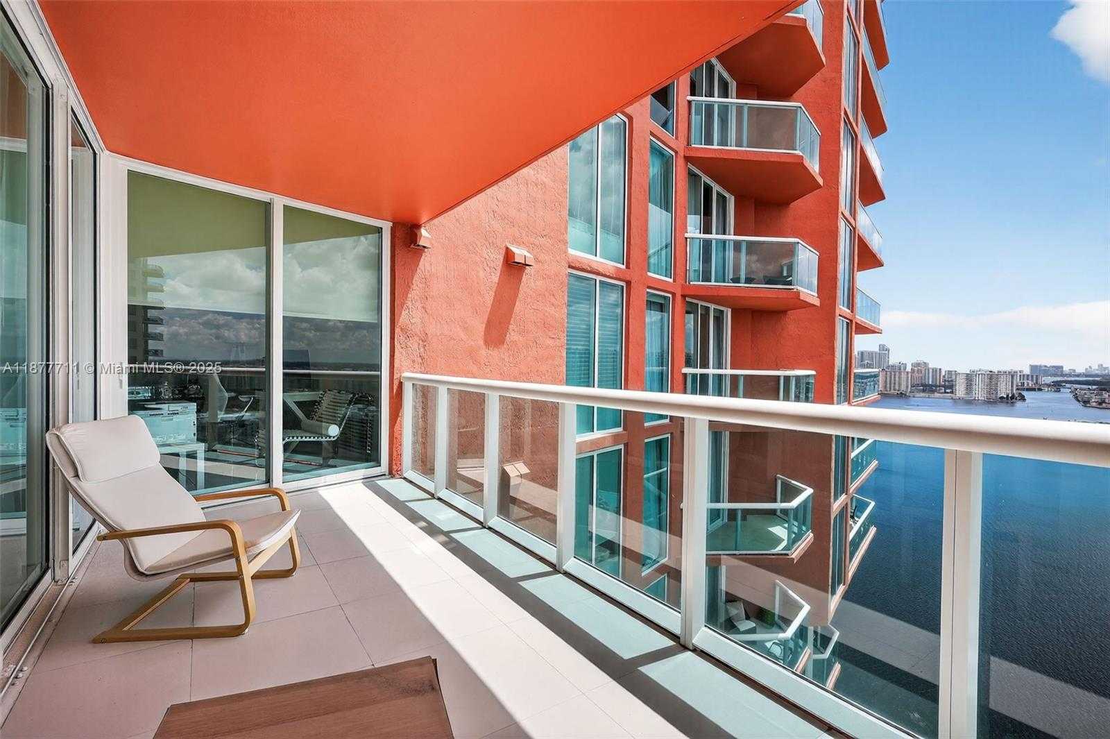 Small Image of 3370 HIDDEN BAY DR #2915, Aventura Number 40