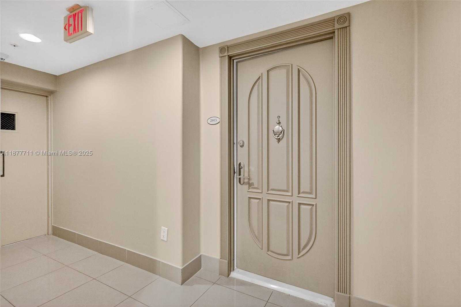 Small Image of 3370 HIDDEN BAY DR #2915, Aventura Number 49