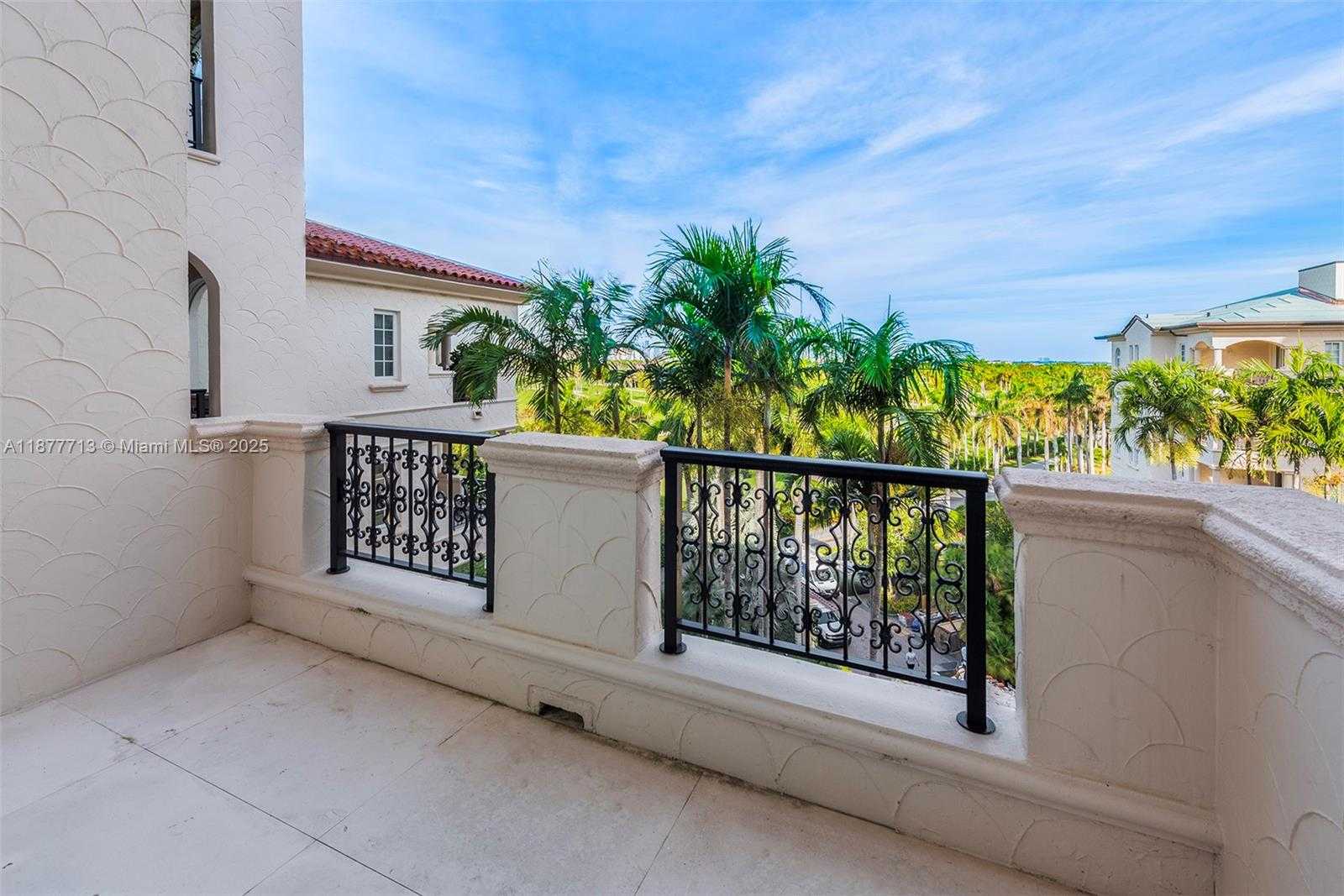 Small Image of 7966 FISHER ISLAND DR #7966, Miami Beach Number 28