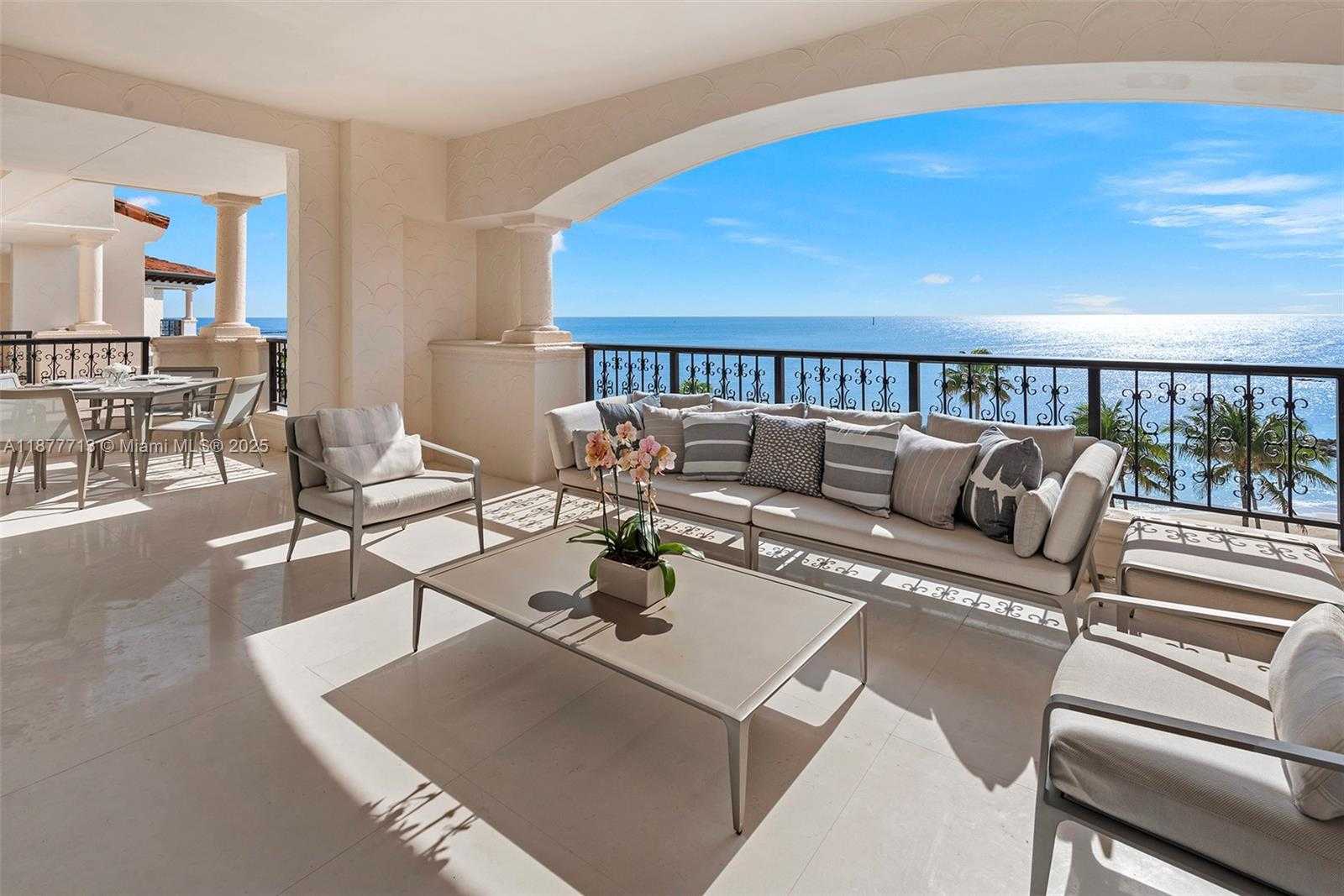 Small Image of 7966 FISHER ISLAND DR #7966, Miami Beach Number 41
