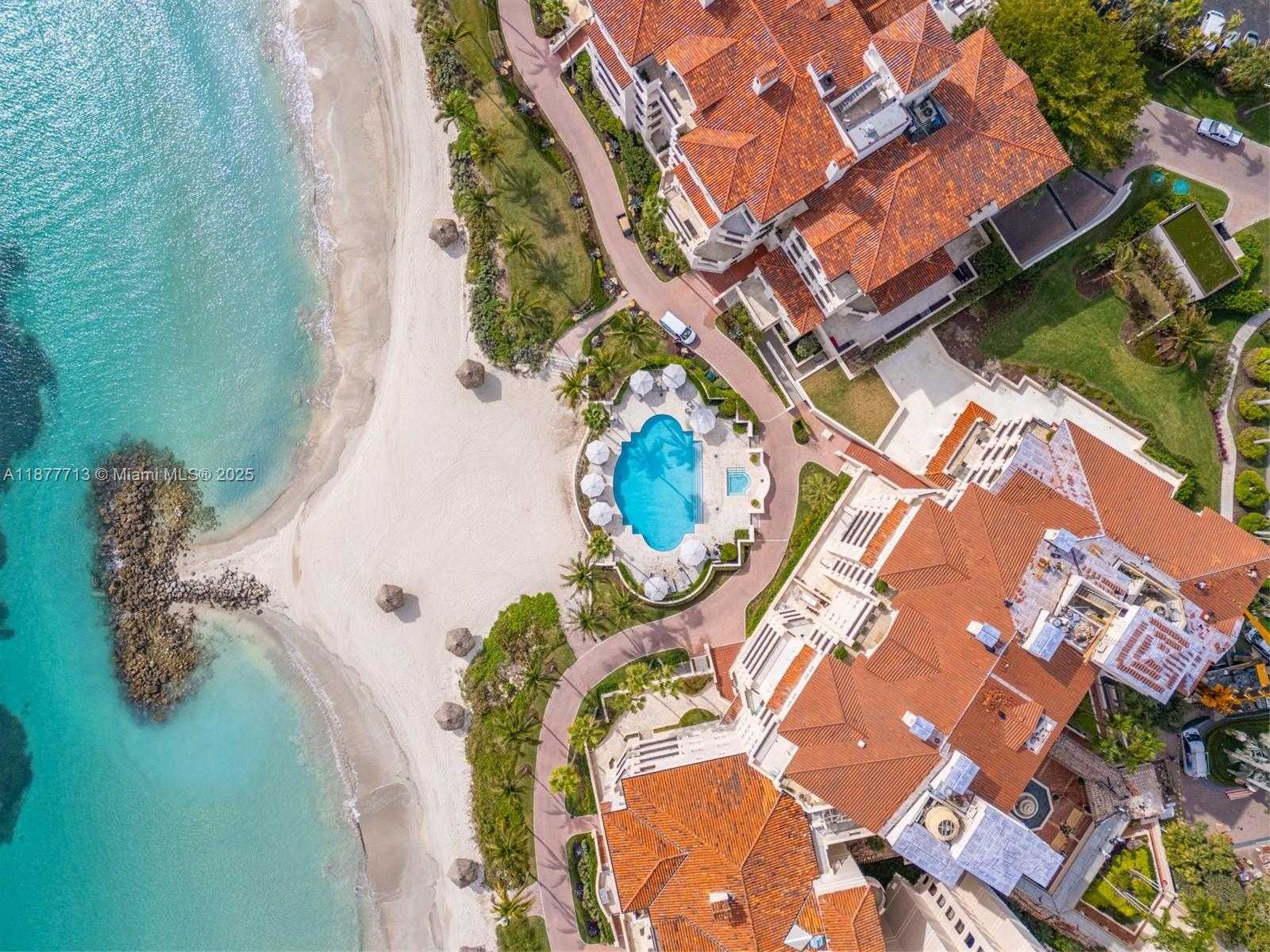 Small Image of 7966 FISHER ISLAND DR #7966, Miami Beach Number 51