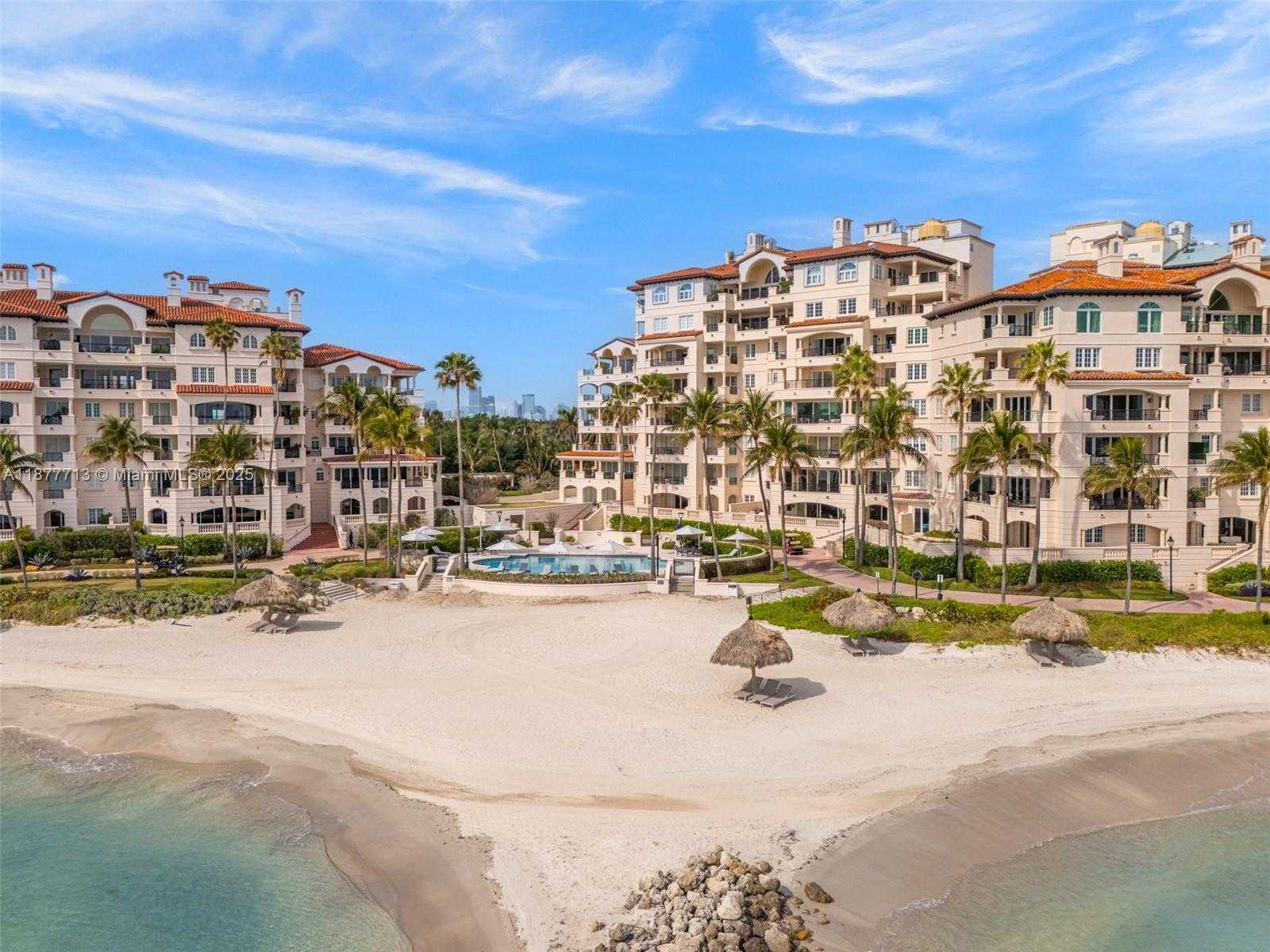 Small Image of 7966 FISHER ISLAND DR #7966, Miami Beach Number 57