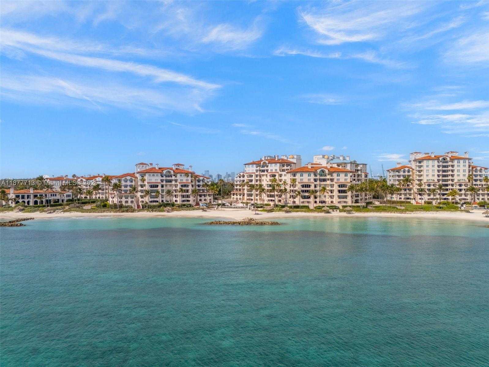 Small Image of 7966 FISHER ISLAND DR #7966, Miami Beach Number 58
