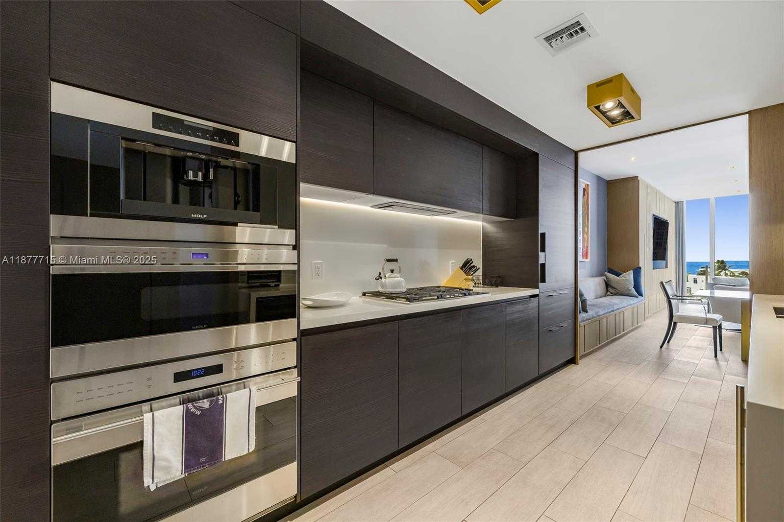 Small Image of 1 COLLINS AVE #PH702, Miami Beach Number 10