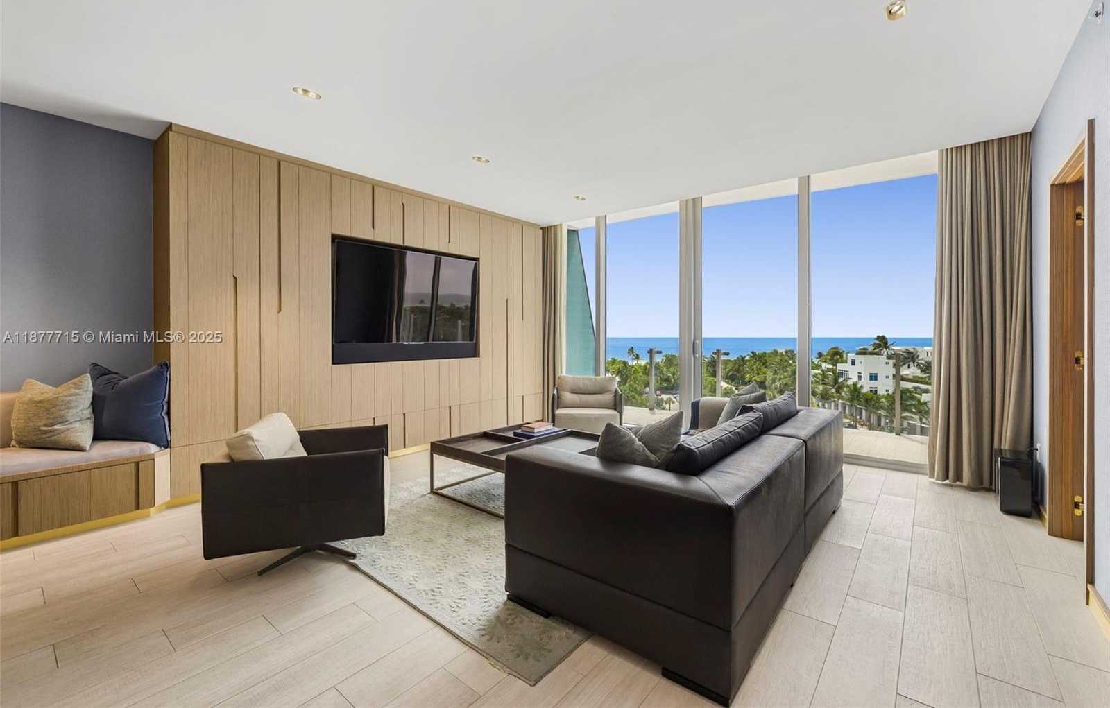 Small Image of 1 COLLINS AVE #PH702, Miami Beach Number 5