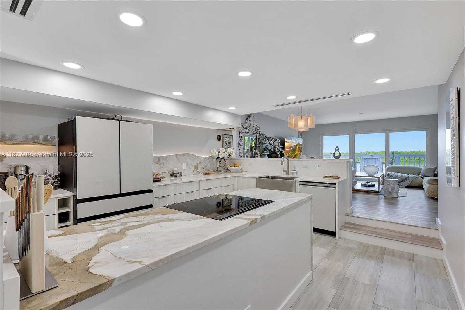 Small Image of 2404 HARBOUR COVE DR, Hutchinson Island Number 10