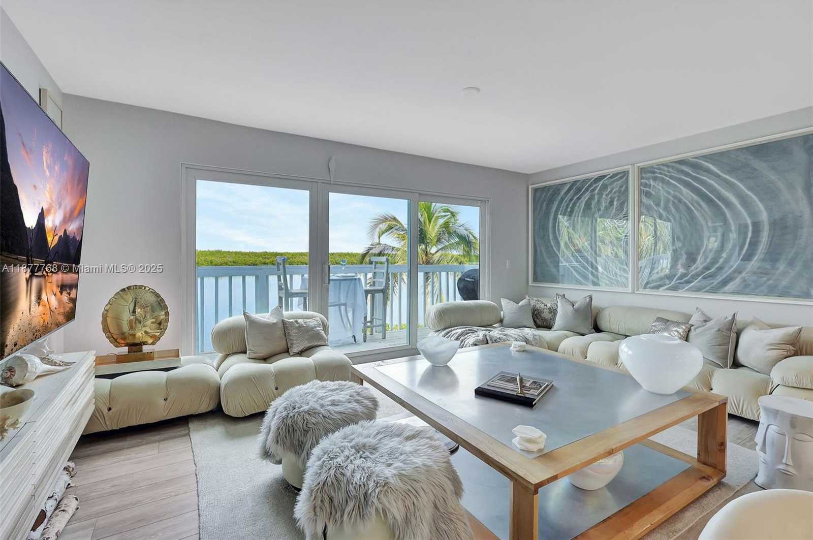 Small Image of 2404 HARBOUR COVE DR, Hutchinson Island Number 22