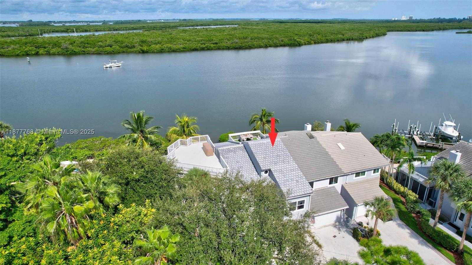 Small Image of 2404 HARBOUR COVE DR, Hutchinson Island Number 59