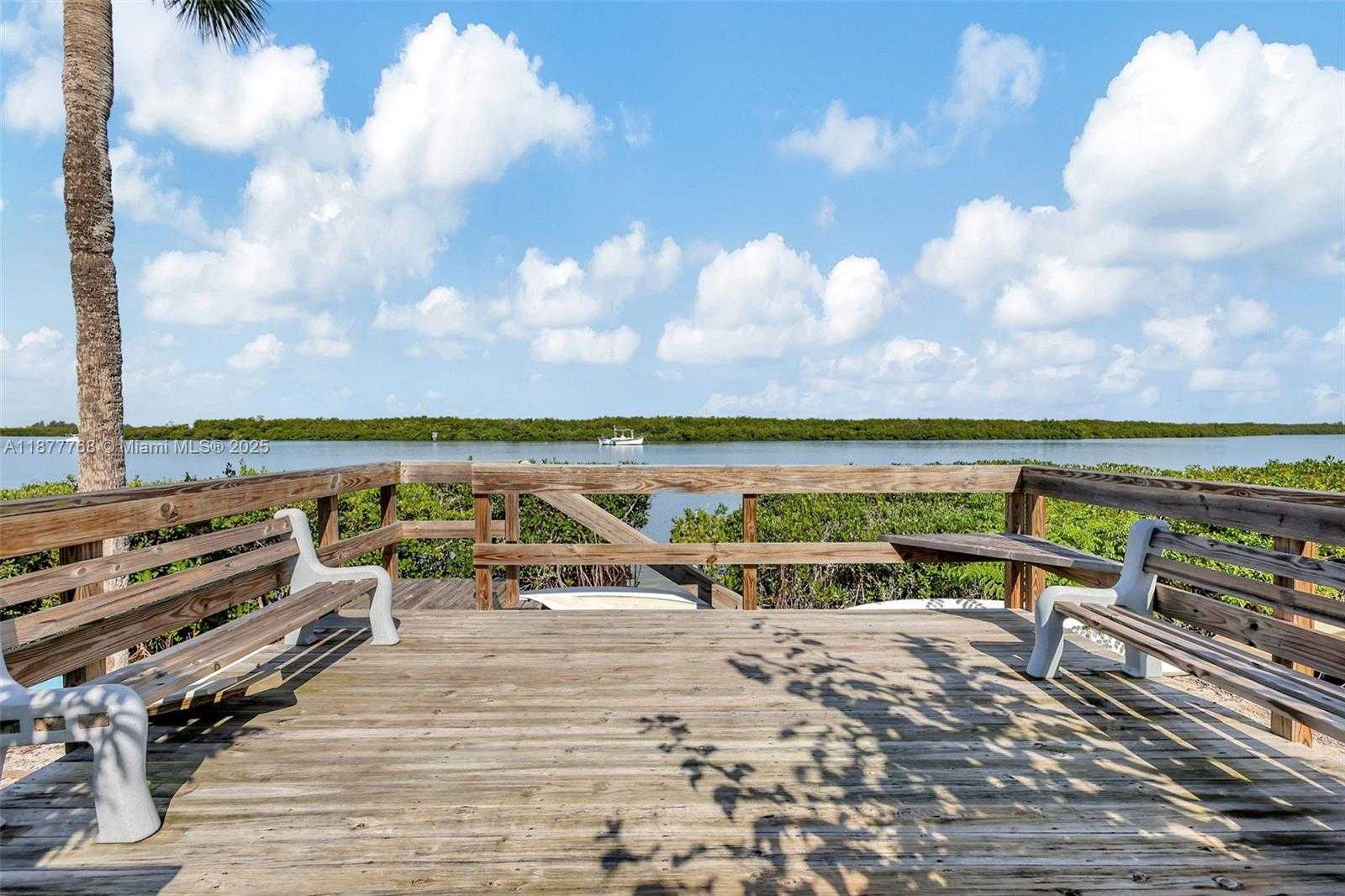Small Image of 2404 HARBOUR COVE DR, Hutchinson Island Number 67